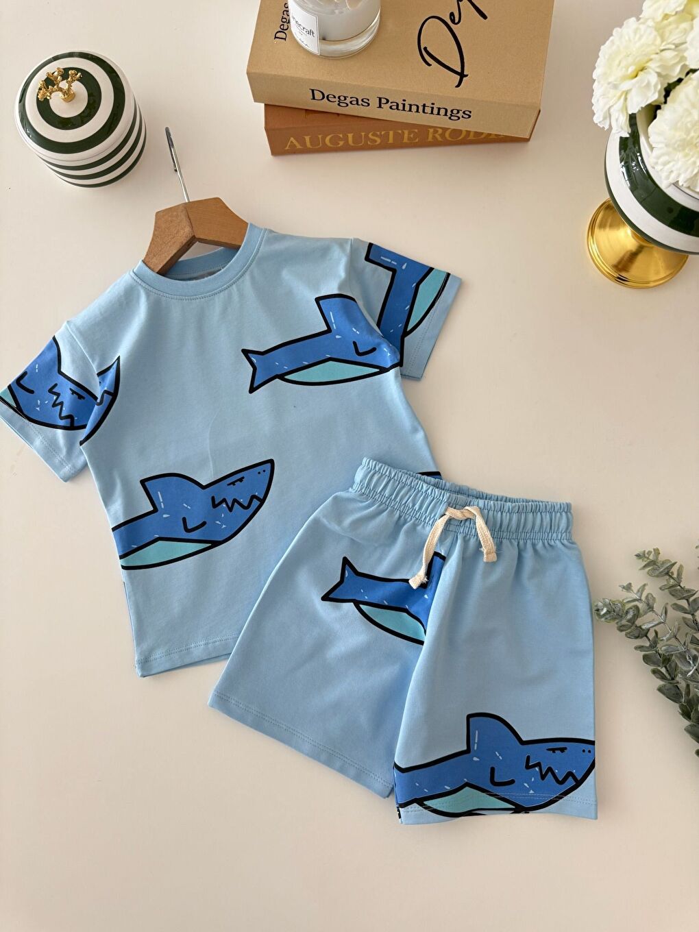 Mavi Erkek Çocuk Pamuklu Köpek Balığı Desenli T-Shirt Şort Takım-2