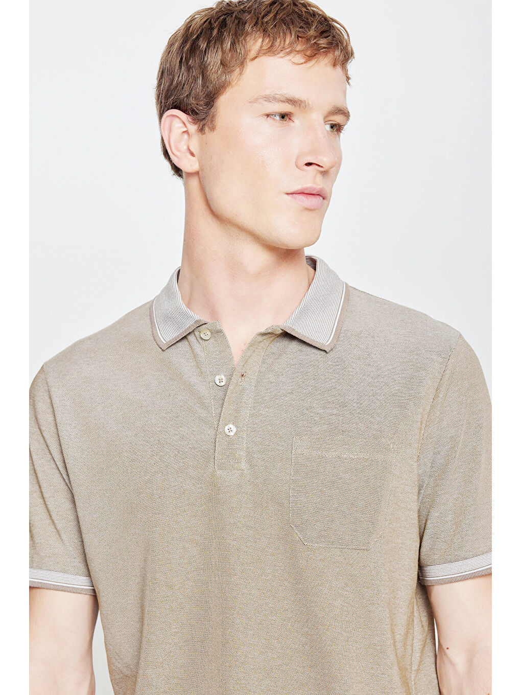 Erkek Nefti-Beyaz Pamuklu Comfort Fit Rahat Kesim Polo Yaka Cepli Tişört-4