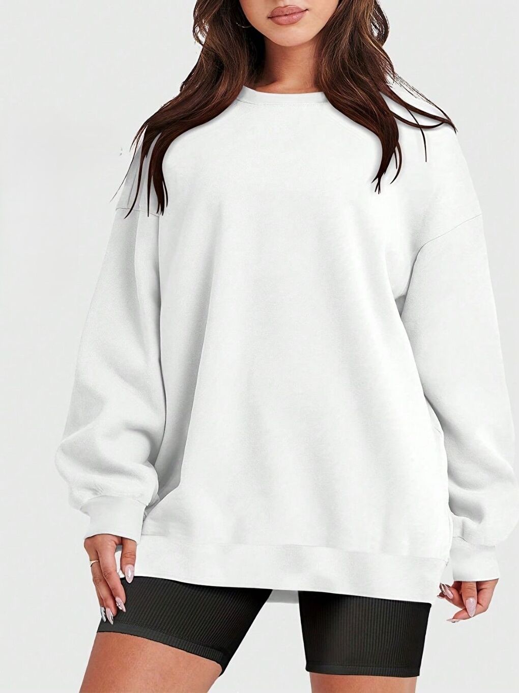 Kadın Beyaz Baskısız Bol Kalıp Bisiklet Yaka Sweatshirt