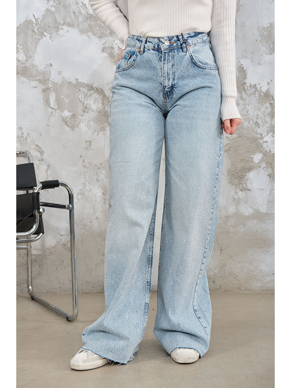 Kadın Taş Ve Kesik Detay Jean Pantolon Buz Mavi-4