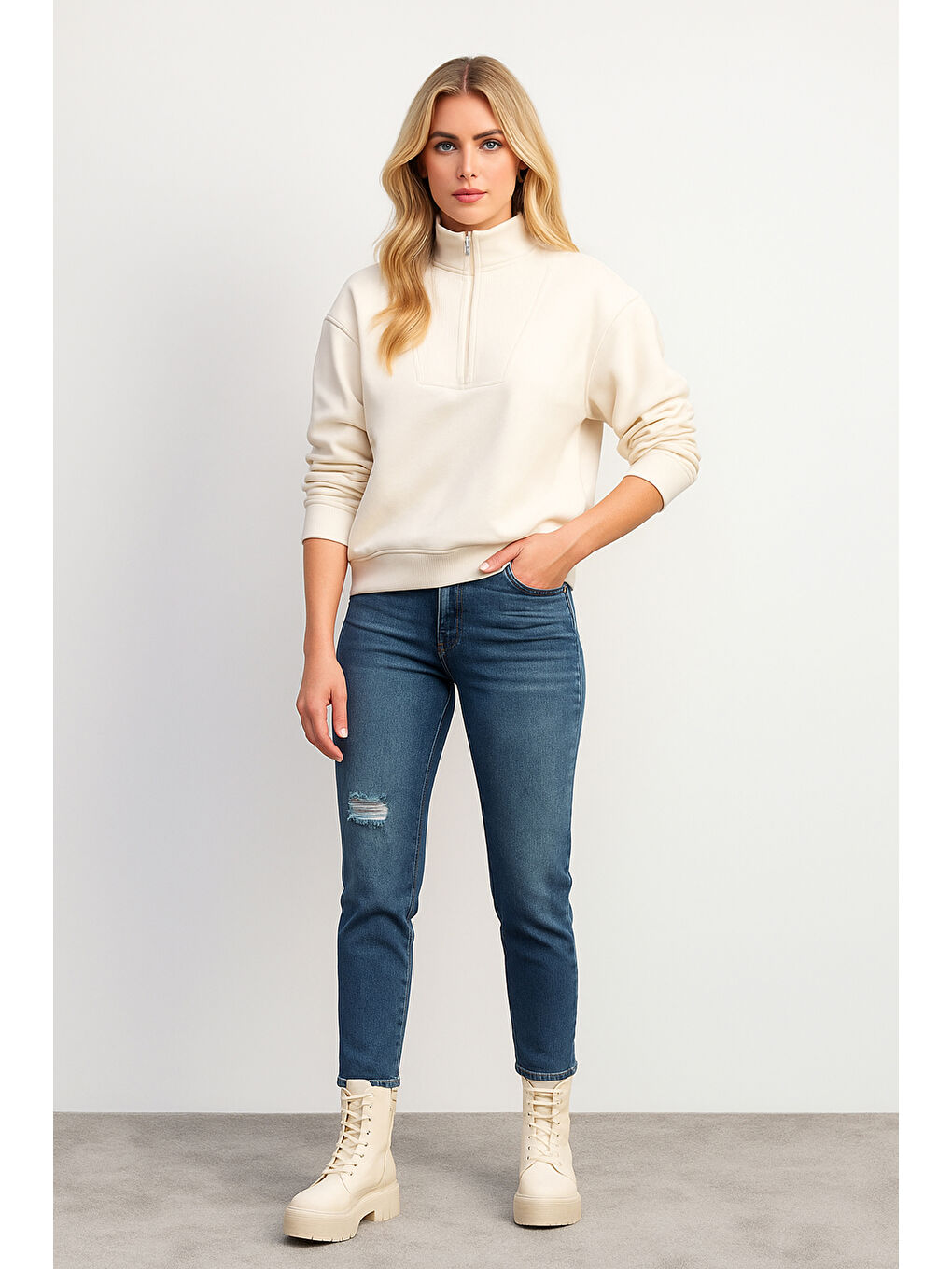 Bej Regular Fit Dik Yaka Yarım Fermuarlı Sweat 25K0166K1-2