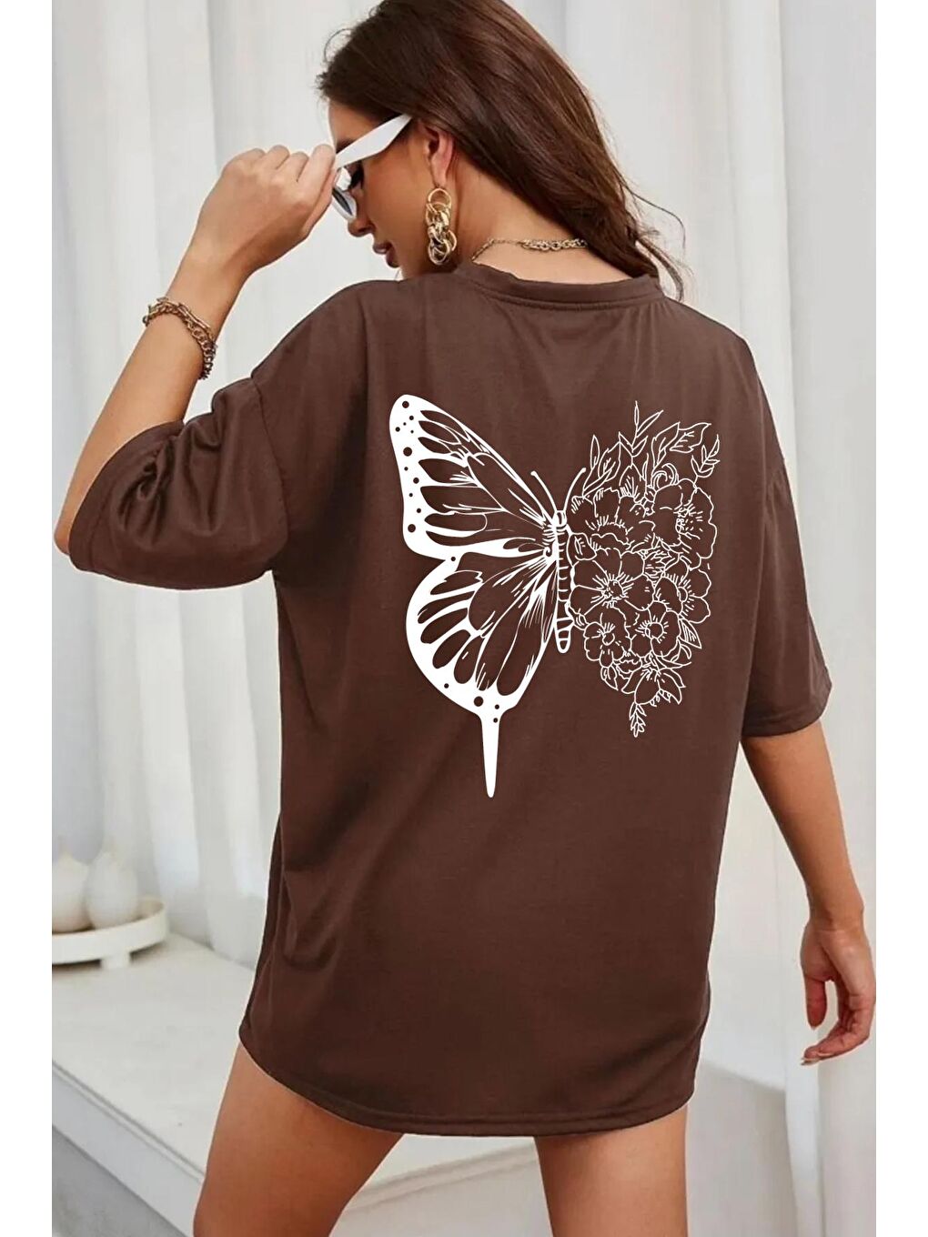 uyguntarz Kahverengi Unisex Drawing Butterflies Tasarım T-shirt