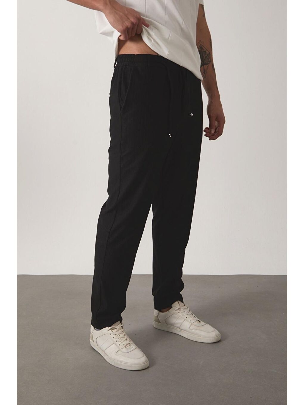 Siyah Durry Slim Fit Çizgi Desenli Beli Lastikli Erkek Jogger Pantolon