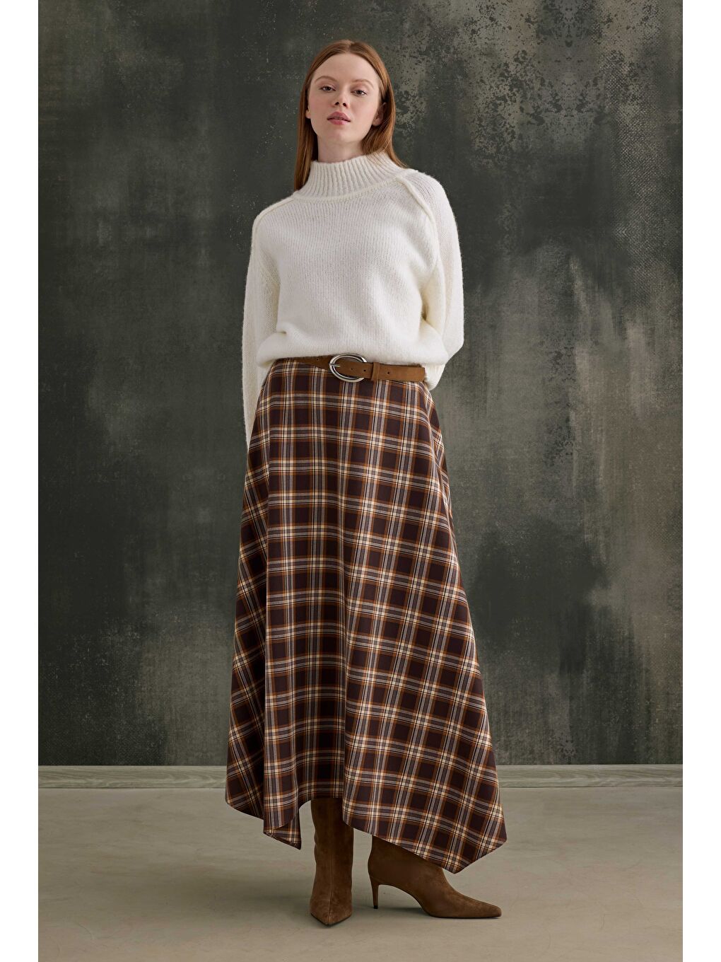 Kahverengi Asimetrik Ekose Etek-2