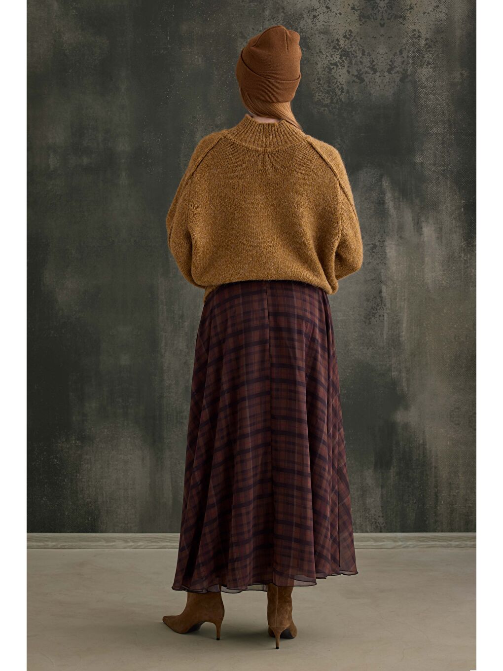 Kahverengi Şifon Ekose Etek Camel-4