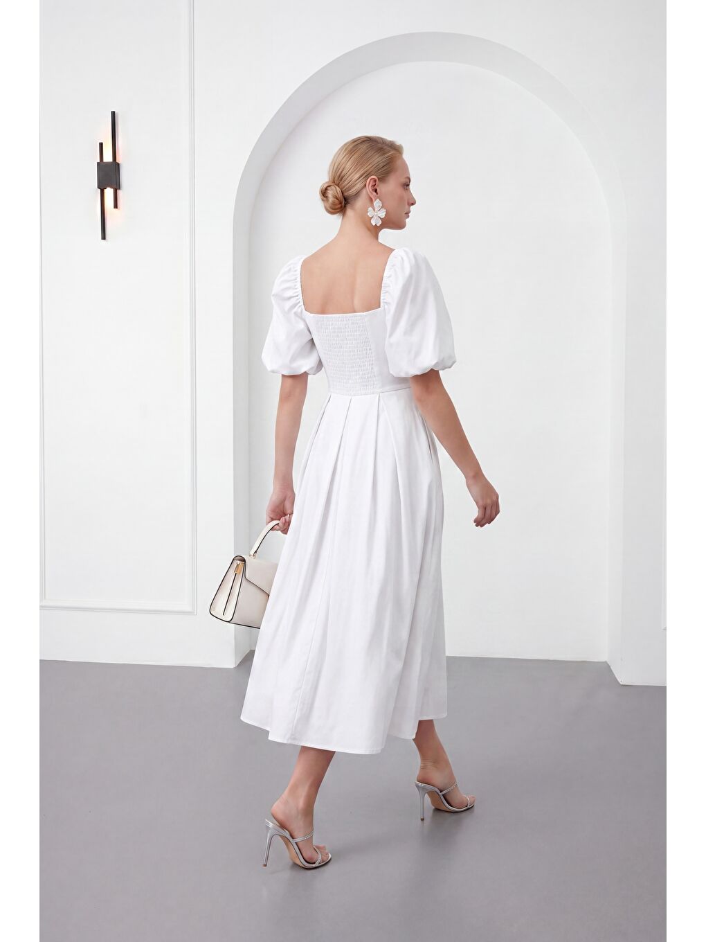 Kadın Beyaz Kare Yaka Balon Kol Midi Davet Elbisesi-5