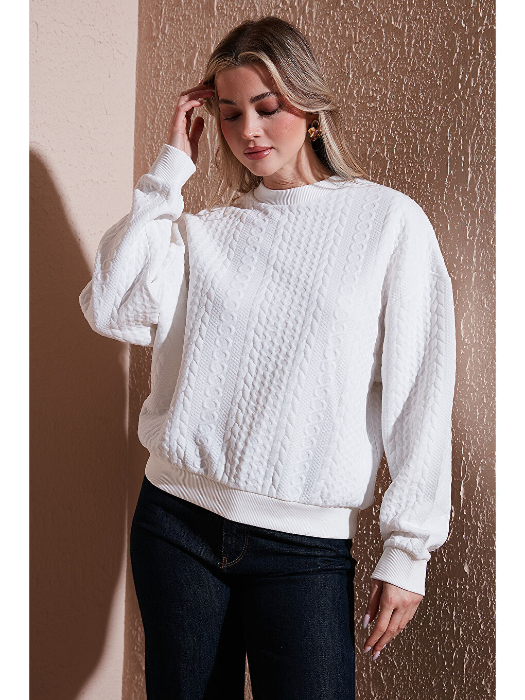 Ekru Oversize Fit Bisiklet Yaka Sweat 25K0141K1-2