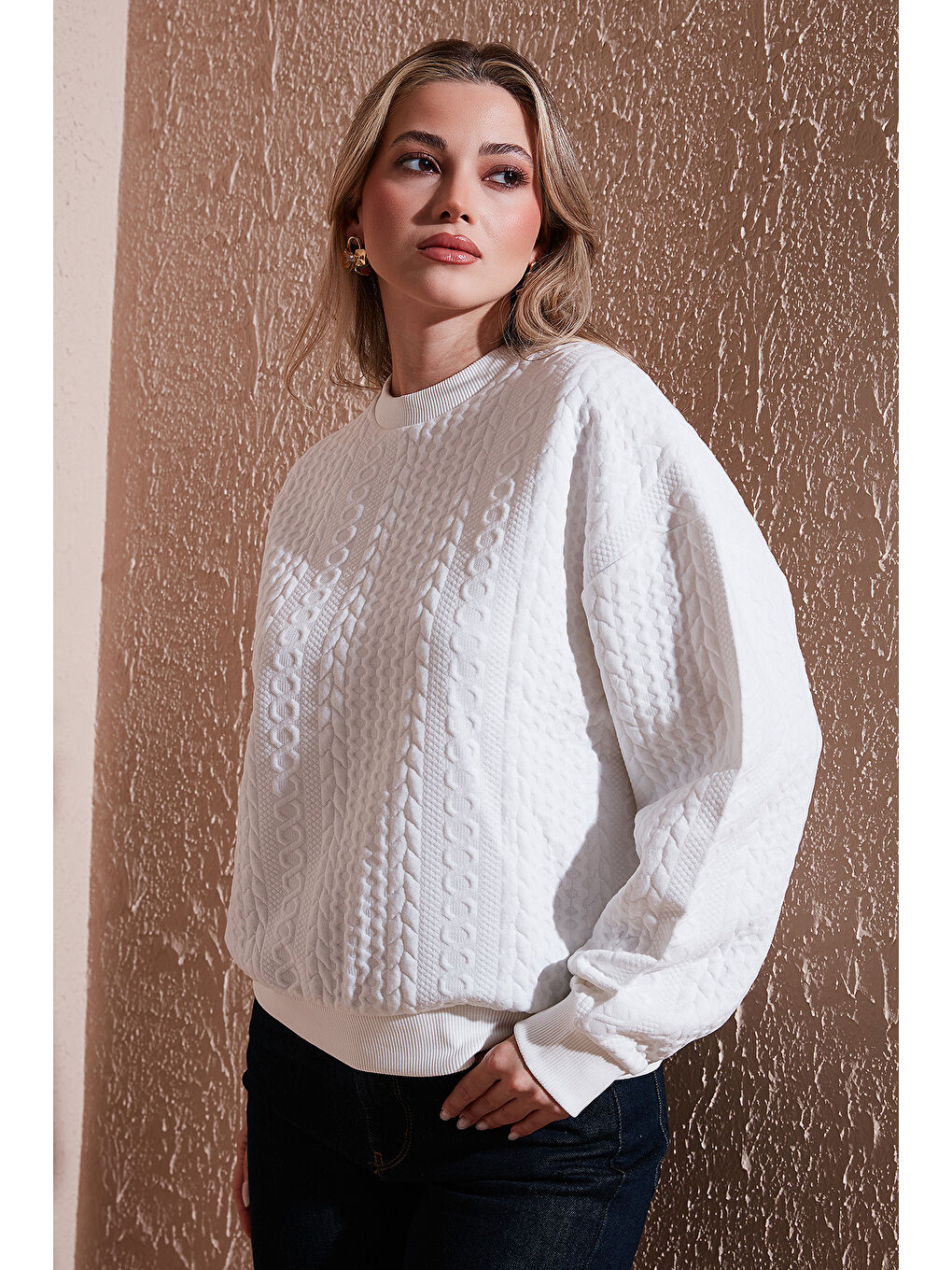 Ekru Oversize Fit Bisiklet Yaka Sweat 25K0141K1-3