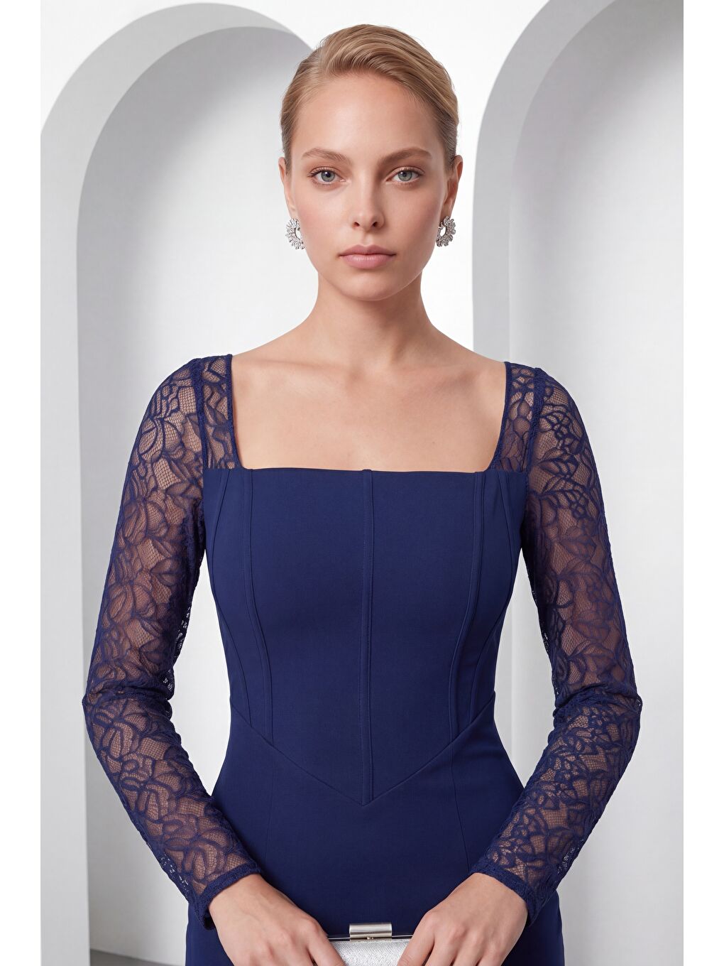 Kadın Lacivert Kare Yaka Dantelli Uzun Balık Abiye Elbise-3