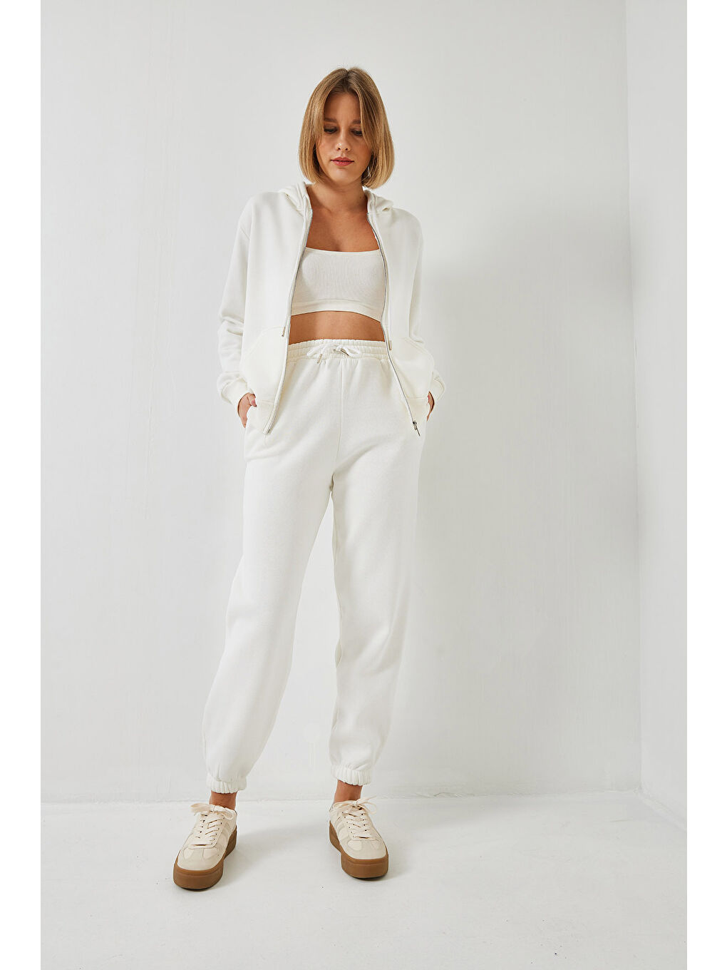 Beyaz Kadın Kanguru Cepli Kapüşonlu Hırka Alt  Üst Takım MBHS-3