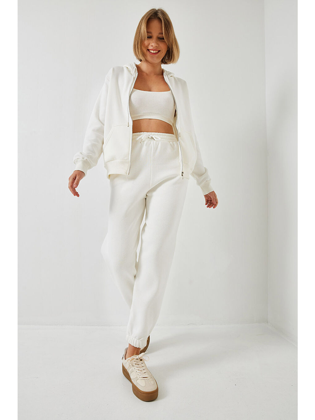 Beyaz Kadın Kanguru Cepli Kapüşonlu Hırka Alt  Üst Takım MBHS-4