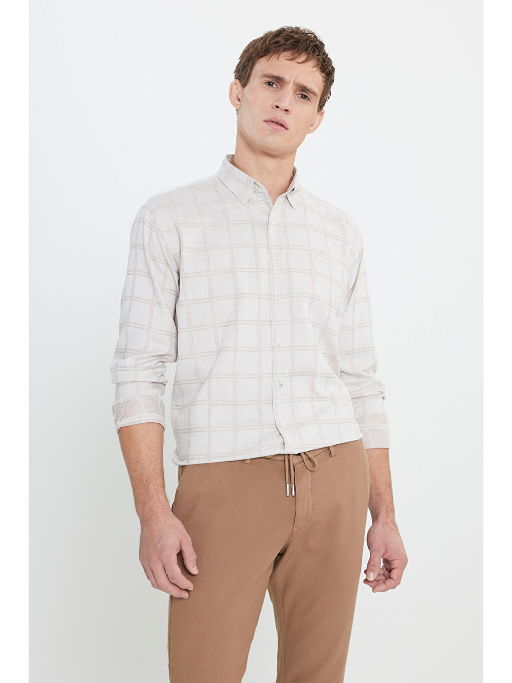 Kahverengi Erkek BEJ ACIK KAHVE Oxford Regular Fit Rahat Kesim Gizli Düğmeli Yaka Kareli Gömlek-4