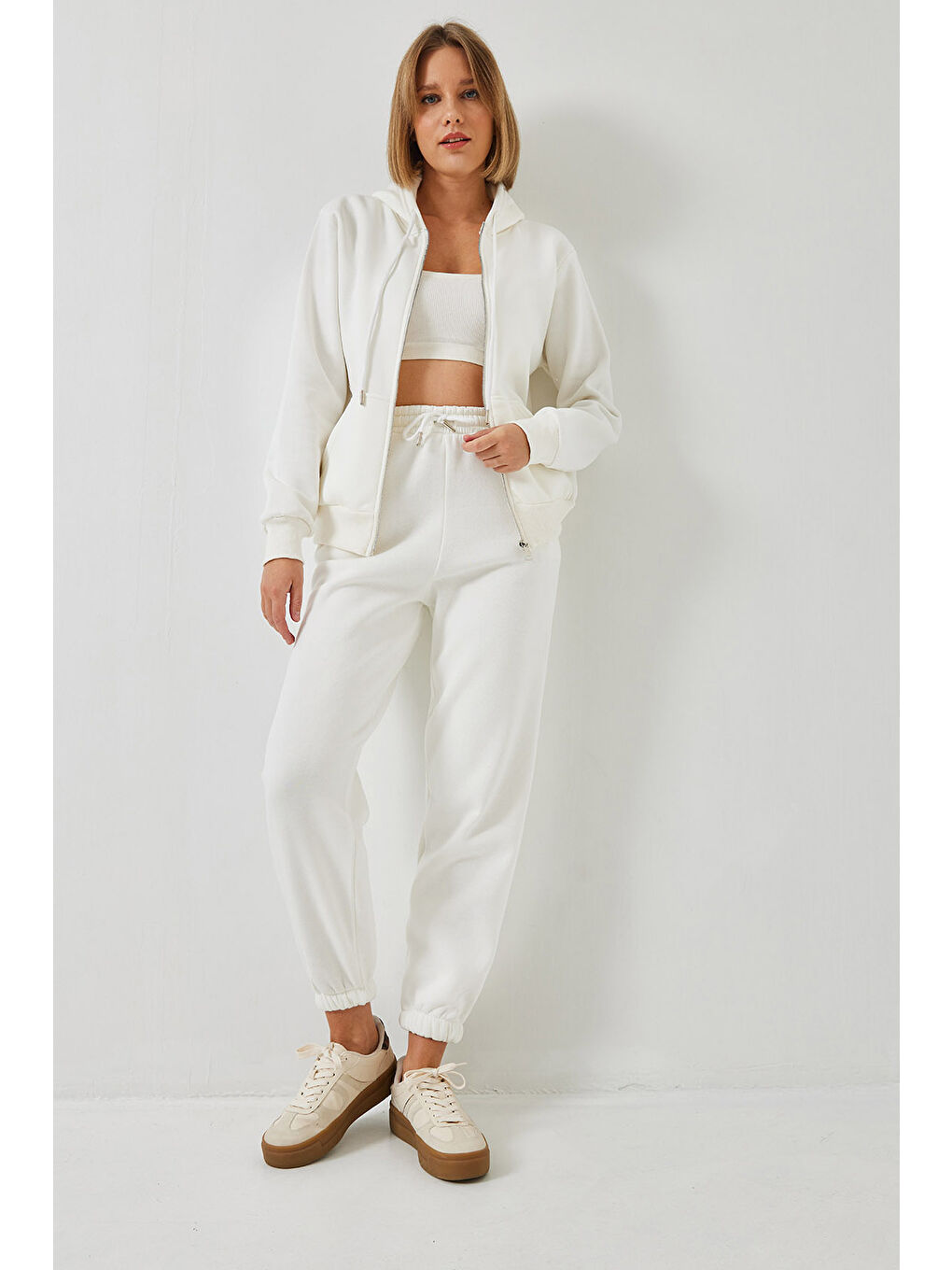 Beyaz Kadın Kanguru Cepli Kapüşonlu Hırka Alt  Üst Takım MBHS-6