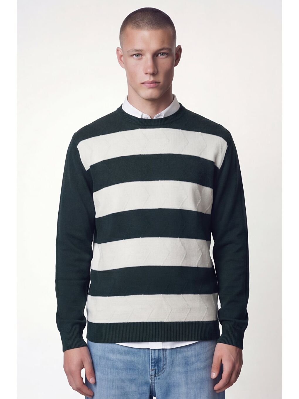 Erkek Yeşil Normal Kesim Regular Fit Yünlü Bisiklet Yaka Minimal Triko Kazak