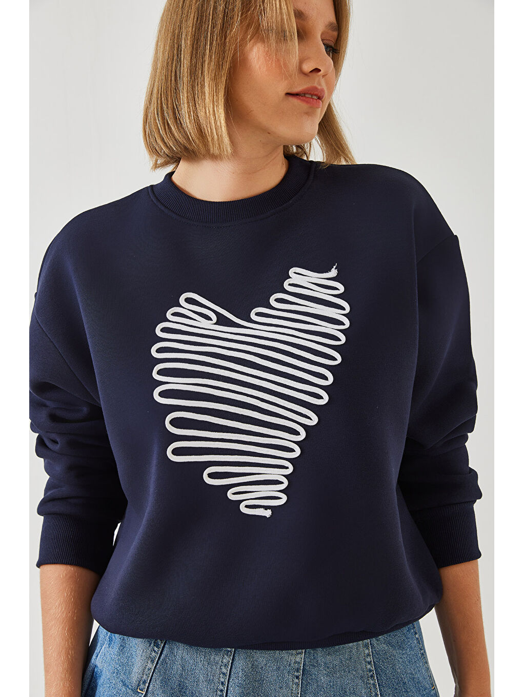 Lacivert Kadın Kalp Nakışlı Sweatshirt-5