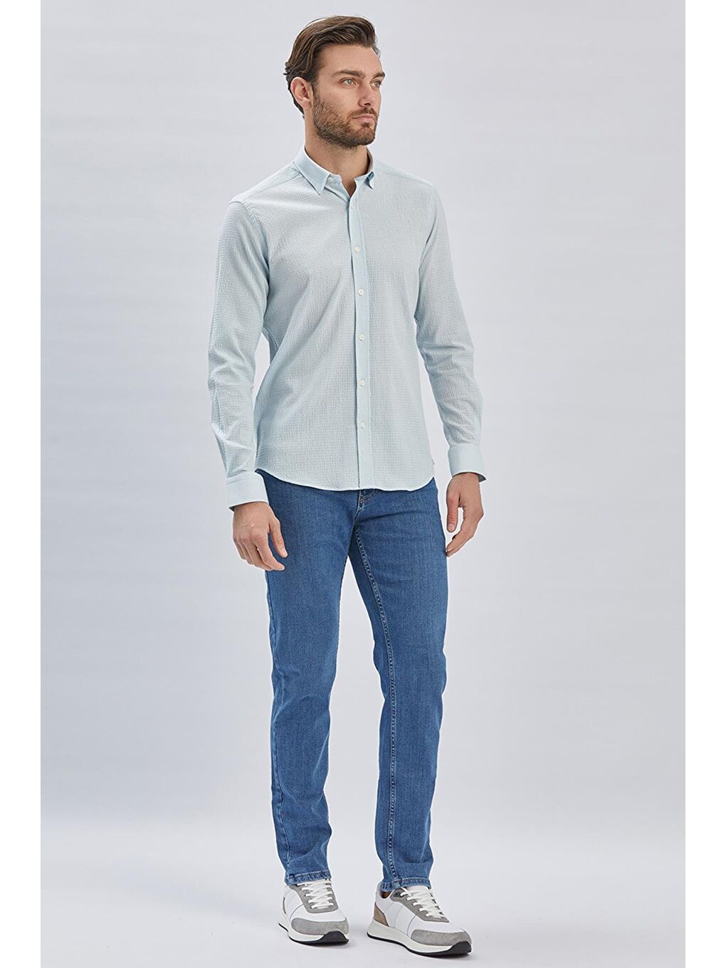 Koyu Mavi Uzun Kollu Biritli Yaka Biyeli Pamuklu Elastanlı Casual Slim Fit Gömlek 1004240232-1