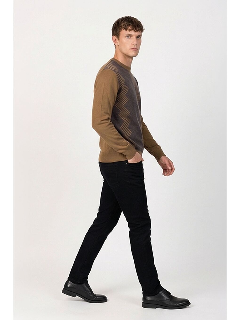 Kahverengi Erkek Kahve Normal Kesim Regular Fit Yünlü Desenli Bisiklet Yaka Triko Kazak-2