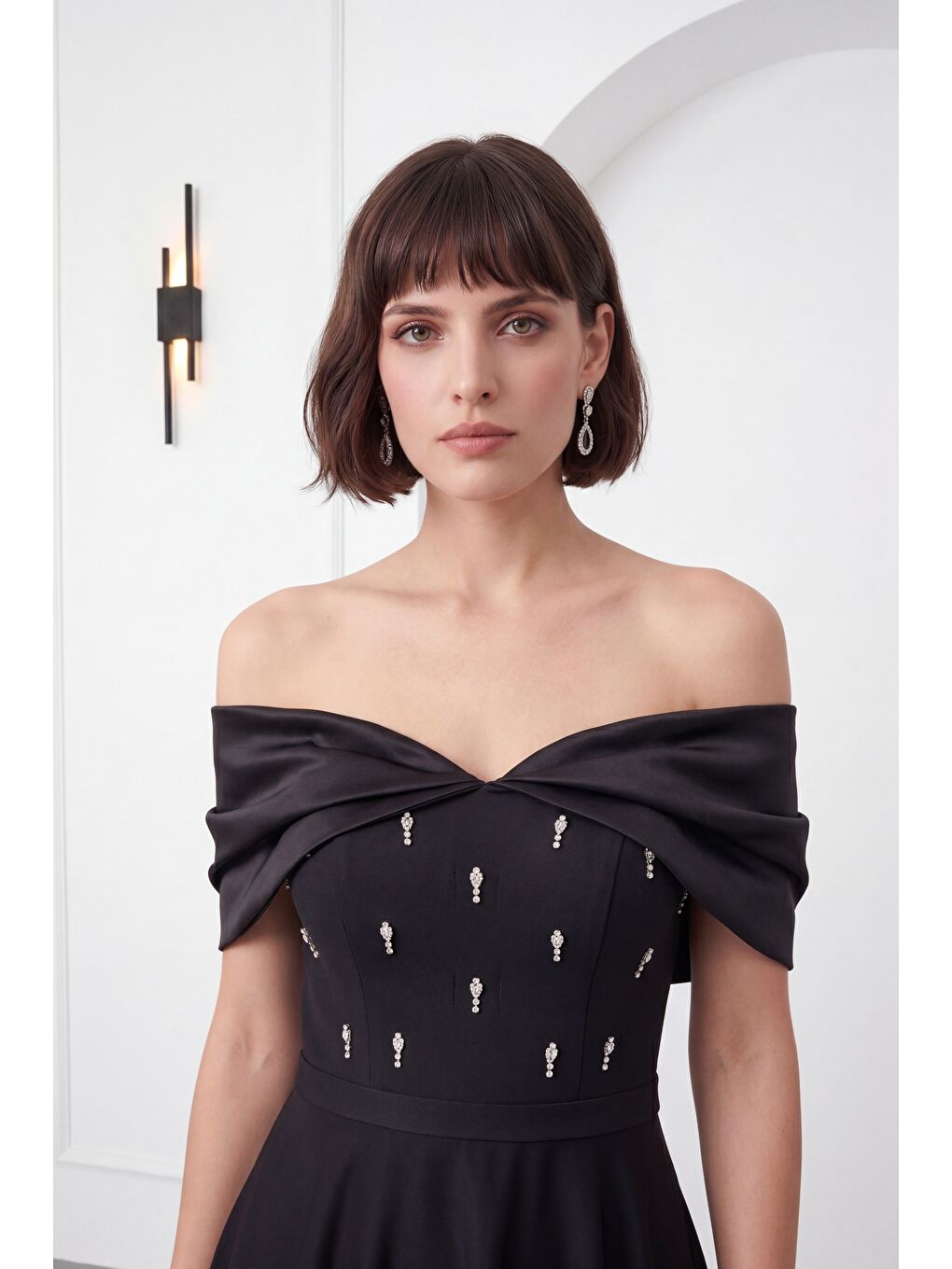 Kadın Siyah Kayık Yaka Taş Detay Kloş Söz Nişan Nikah Abiye Elbise-2