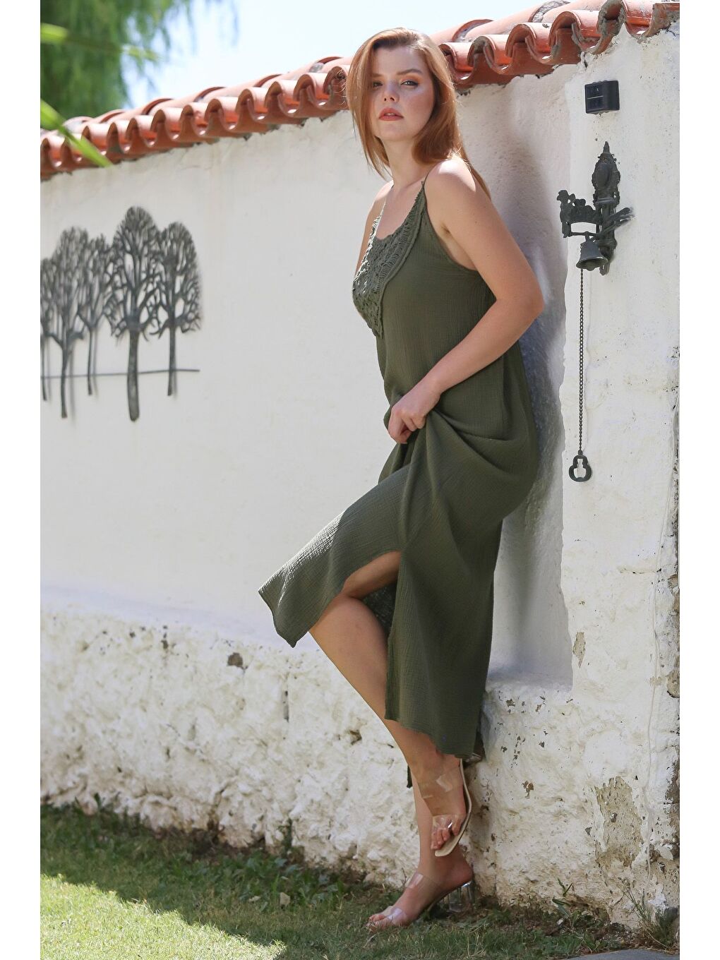 Haki Askılı Yırtmaçlı Dantelli Casual Müslin Uzun Dokuma Elbise 128 55-3