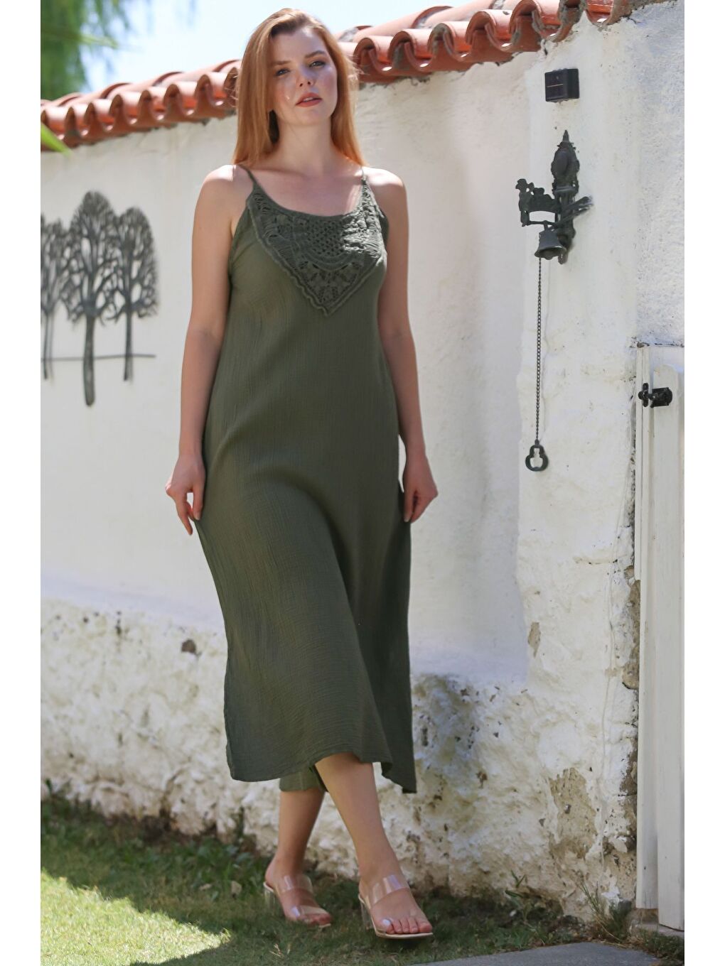 Haki Askılı Yırtmaçlı Dantelli Casual Müslin Uzun Dokuma Elbise 128 55-4