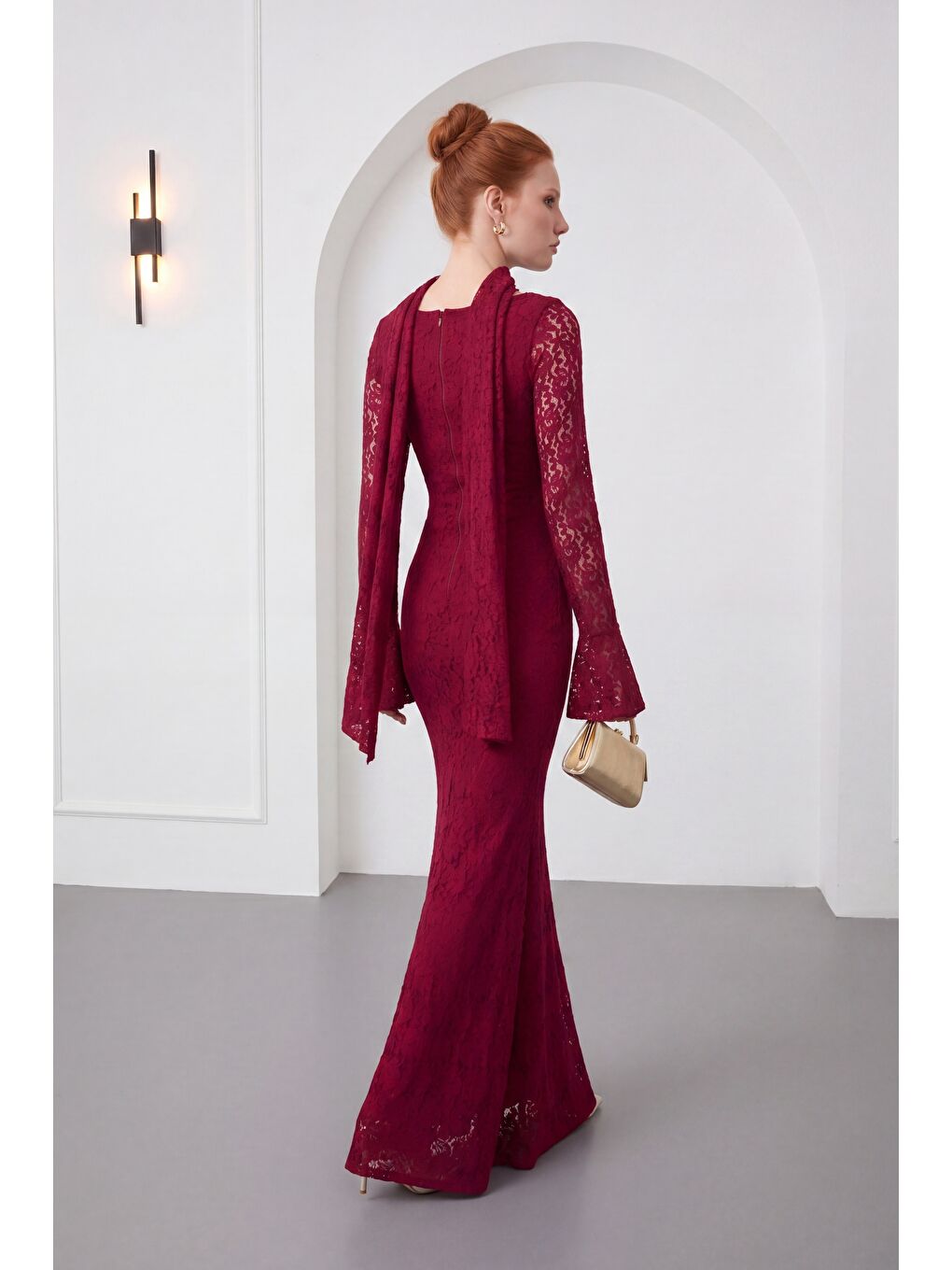 Kadın Bordo Şal Yaka Uzun Dantel Davet Elbisesi-5