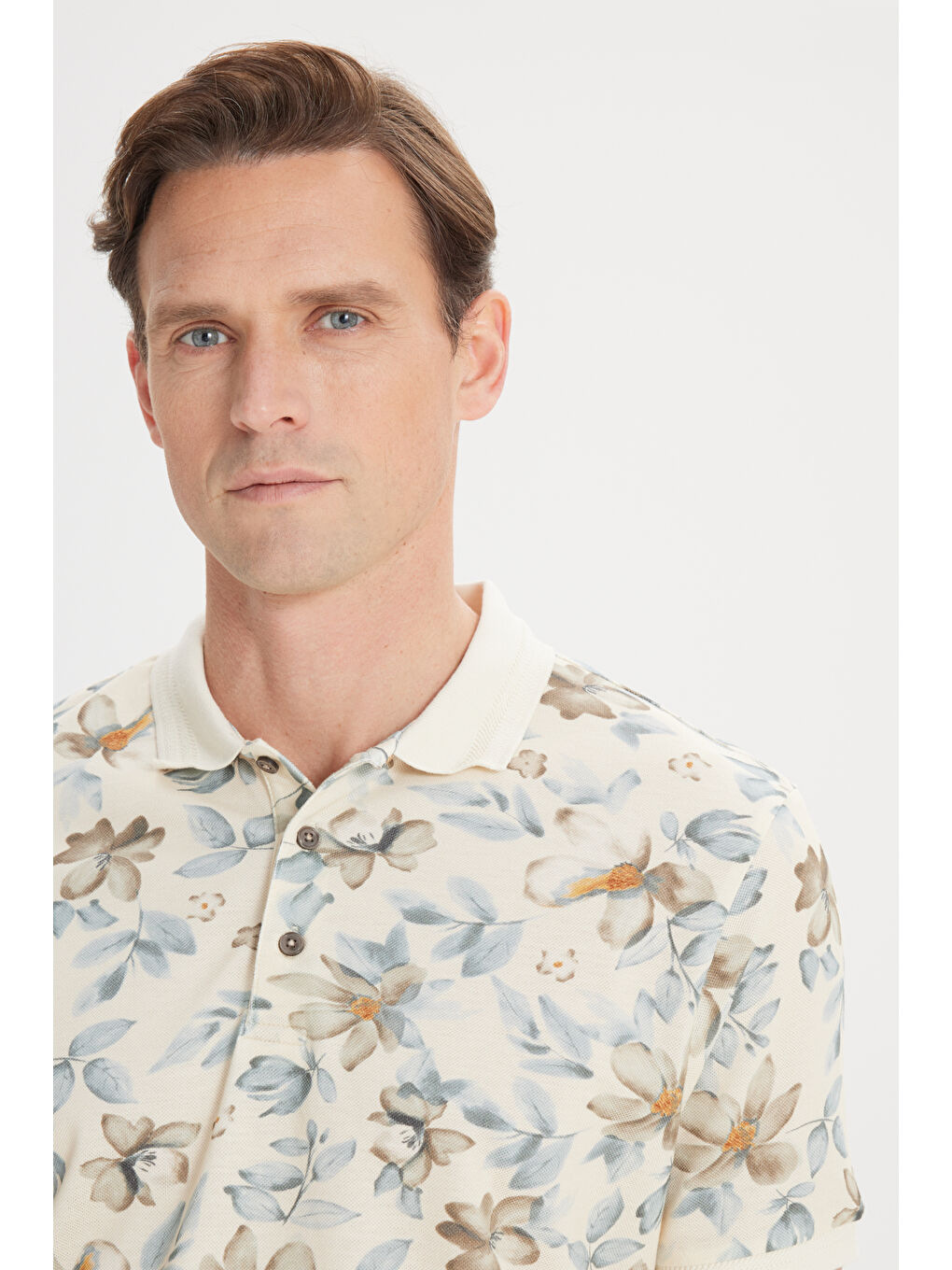 Erkek Bej-Vizon Slim Fit Dar Kesim %100 Pamuk Baskılı Polo Yaka Tişört-3