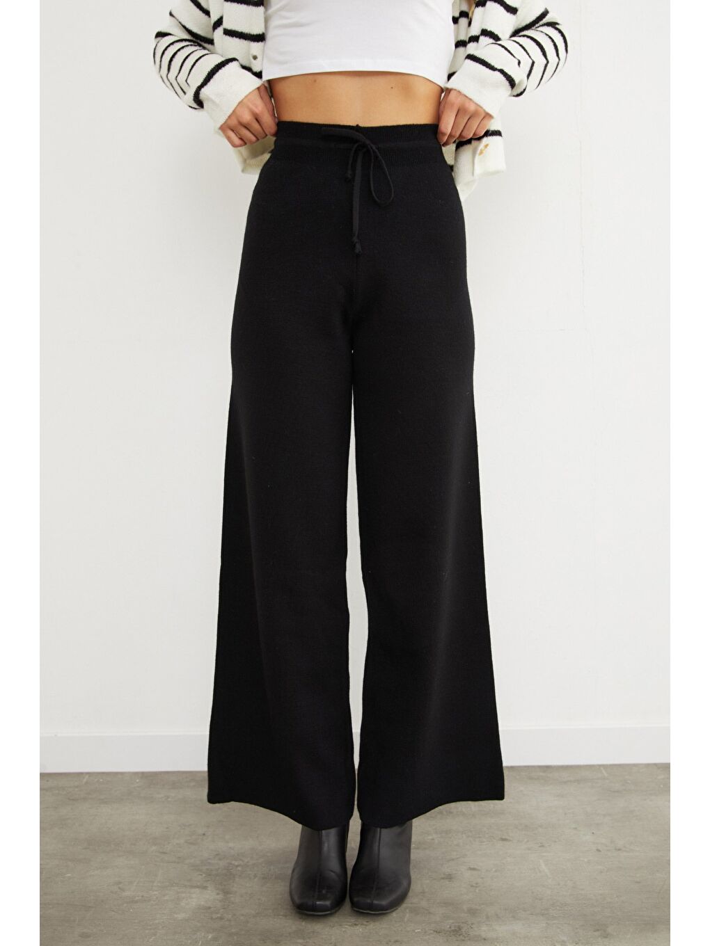 Siyah Beli Lastikli Palazzo Triko Pantolon-3