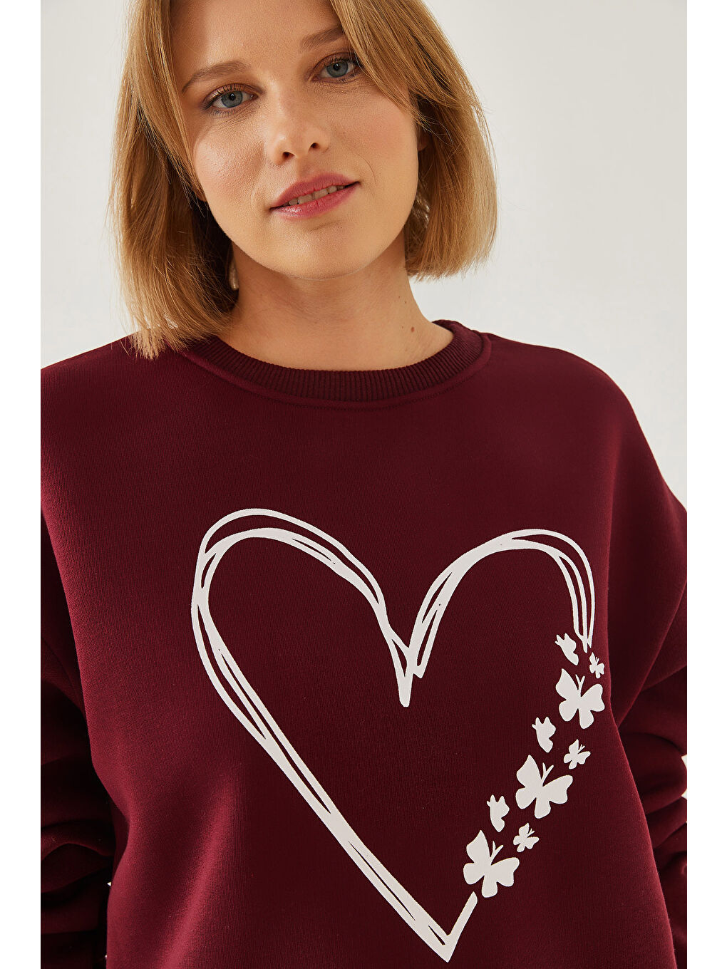 Bordo Kadın Baskılı Kalp Detaylı Bisiklet Yaka İplik Şardonlu Sweatshirt