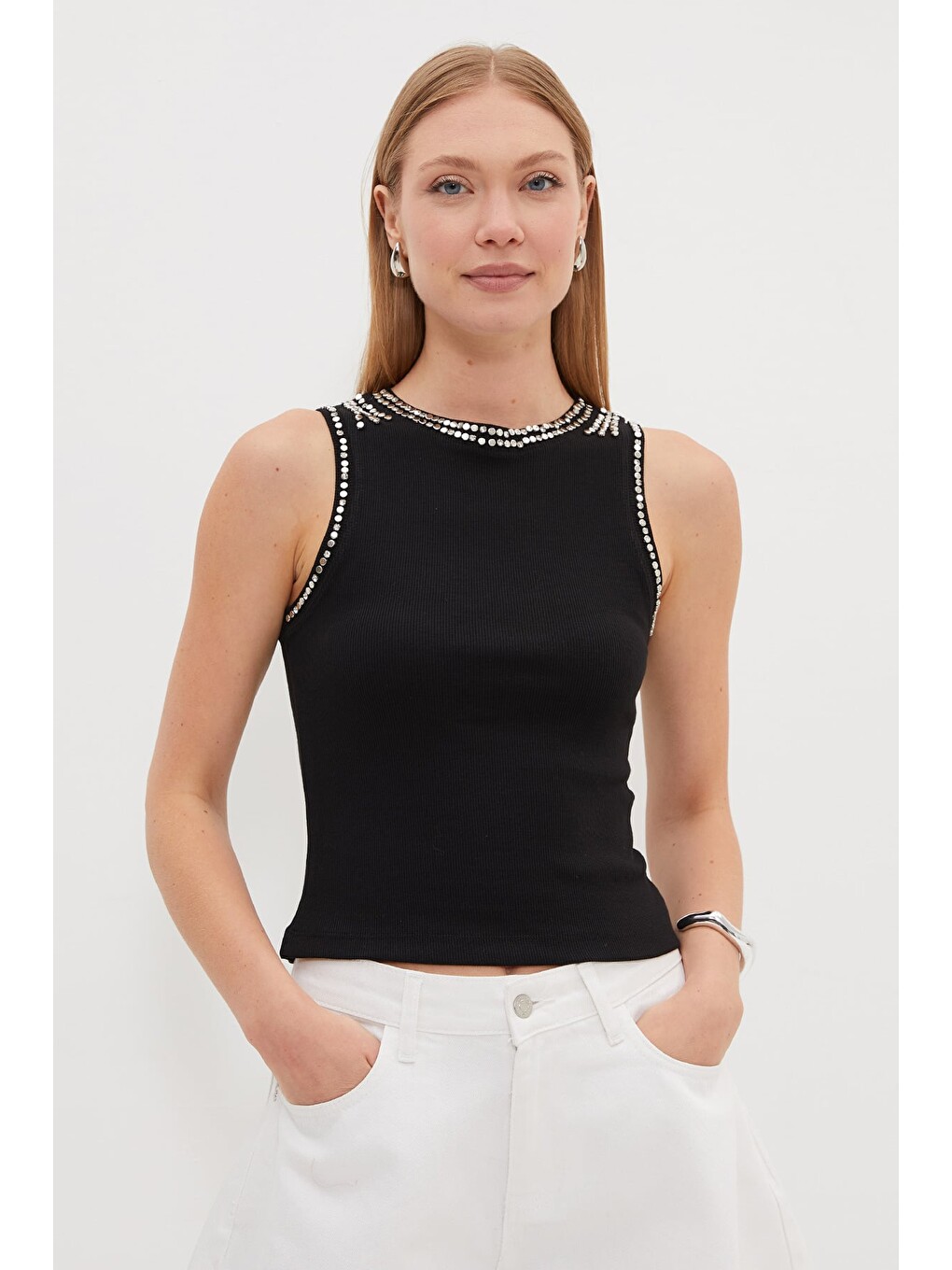 Siyah Taşlı Fitilli Bisiklet Yaka Slim Fit Bluz-1