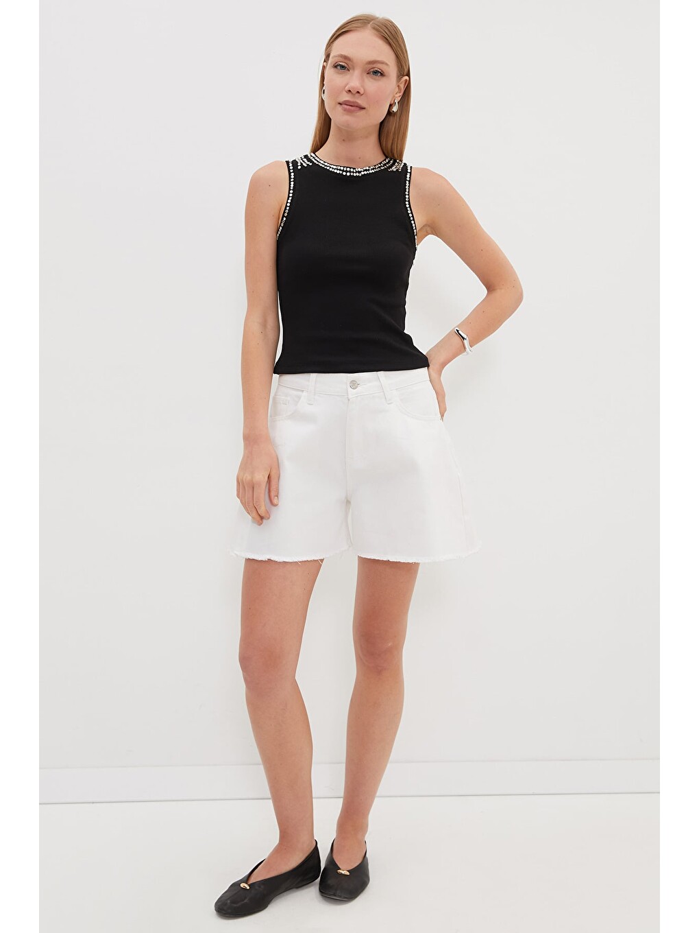 Siyah Taşlı Fitilli Bisiklet Yaka Slim Fit Bluz-4