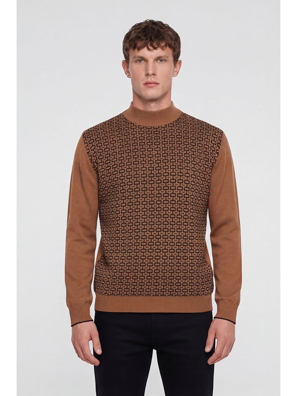 Kahverengi Erkek Kahve Normal Kesim Regular Fit Yünlü Dokuma Desenli Triko Kazak