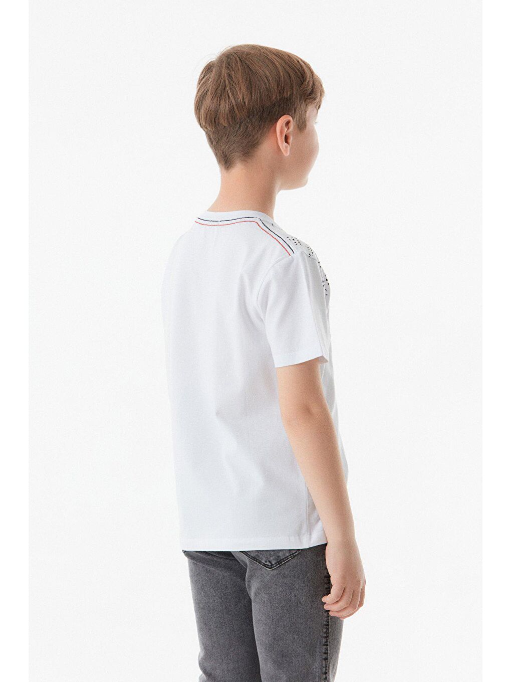 Beyaz Yazı Baskılı Erkek Çocuk Tişört-2