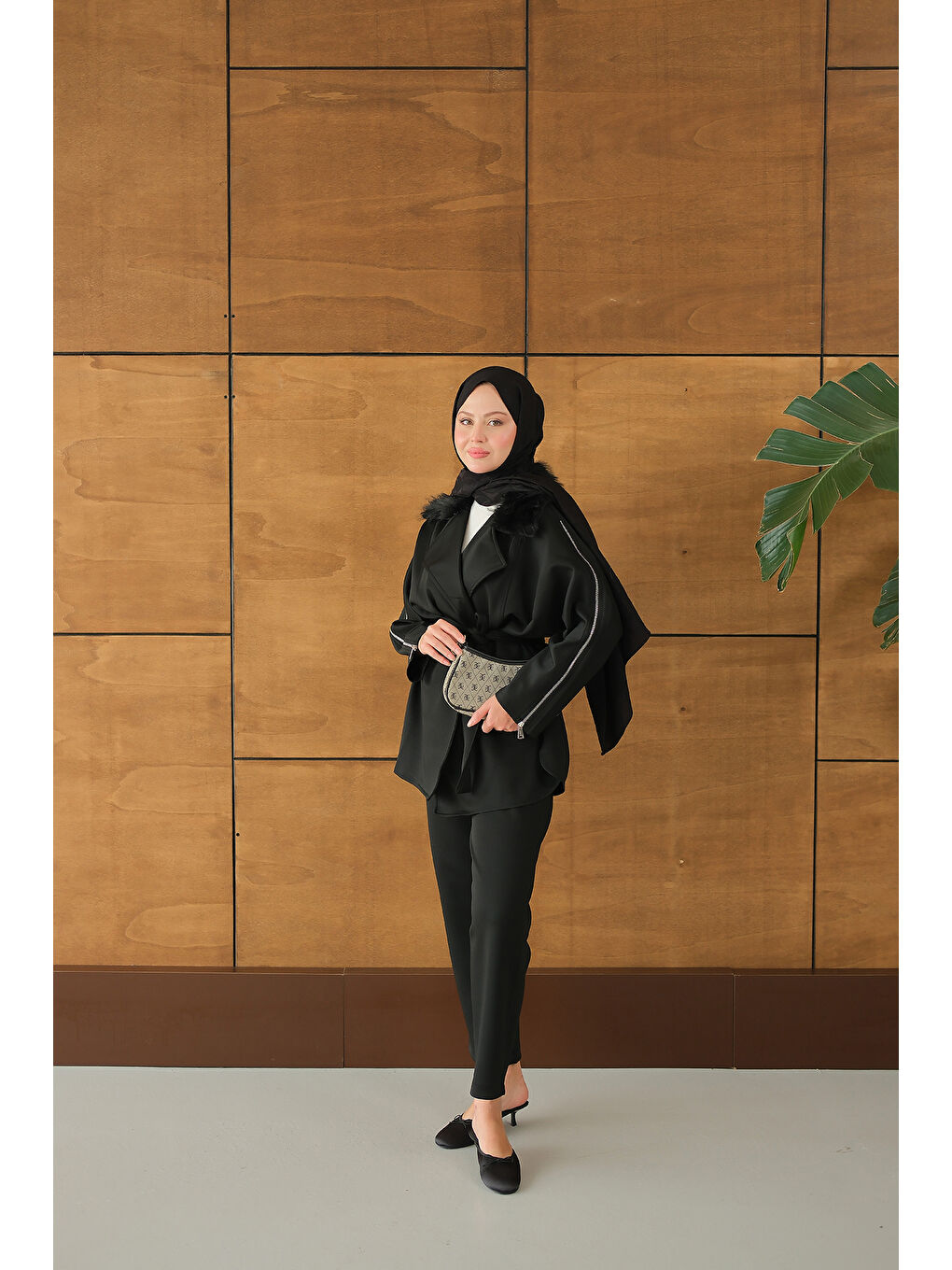 Kadın Kolları Fermuar Detay Takım Siyah-1