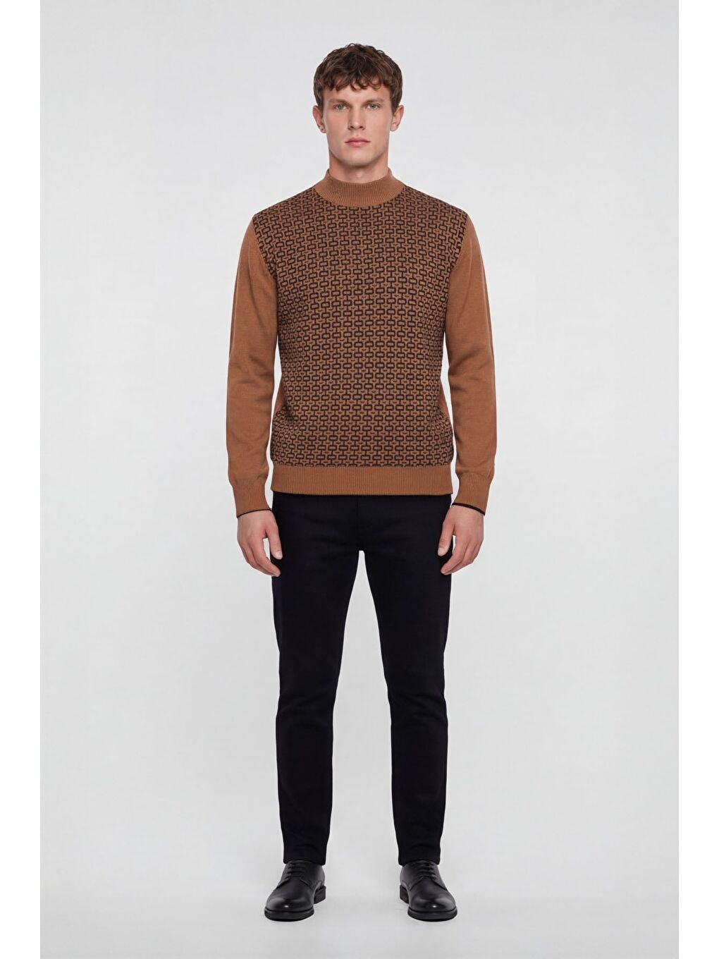 Kahverengi Erkek Kahve Normal Kesim Regular Fit Yünlü Dokuma Desenli Triko Kazak-1