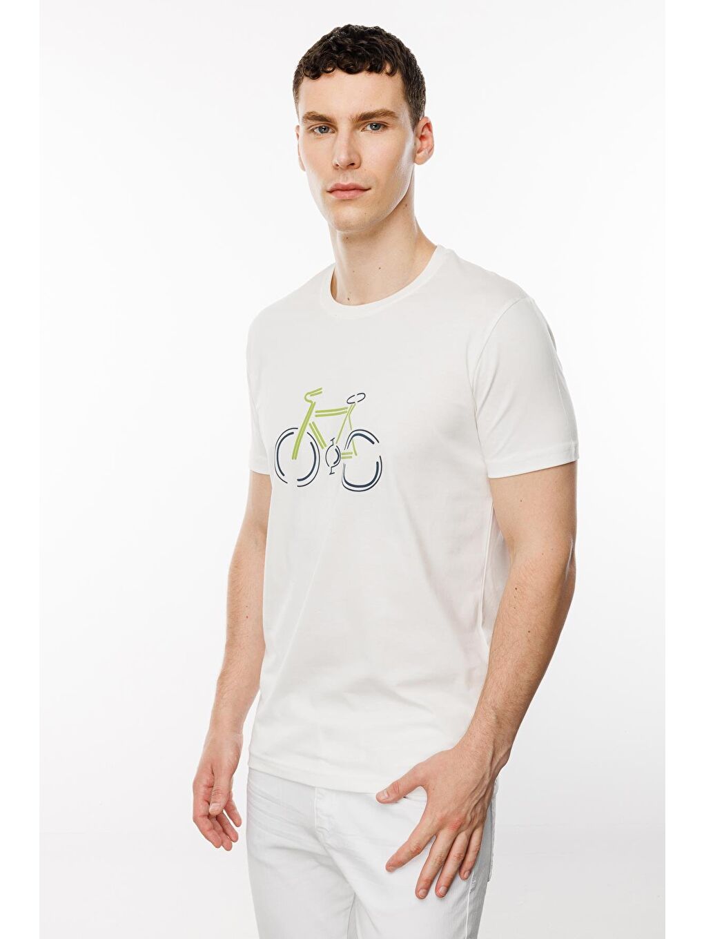 Beyaz Standart Fit Dar Kalıp Bisiklet Yaka Baskılı Kısa Kollu  %100 Pamuk Tişört-2