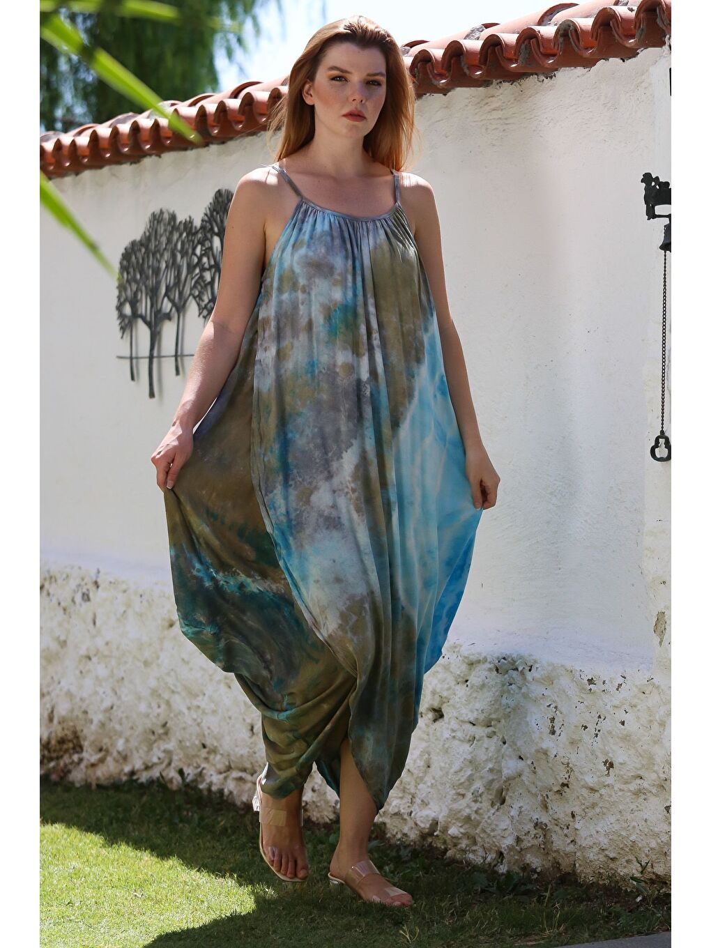 İtalyan Mavi-Bej Batik Ayarlanabilir Askılı Casual Viskon Dokuma Elbise 130 64