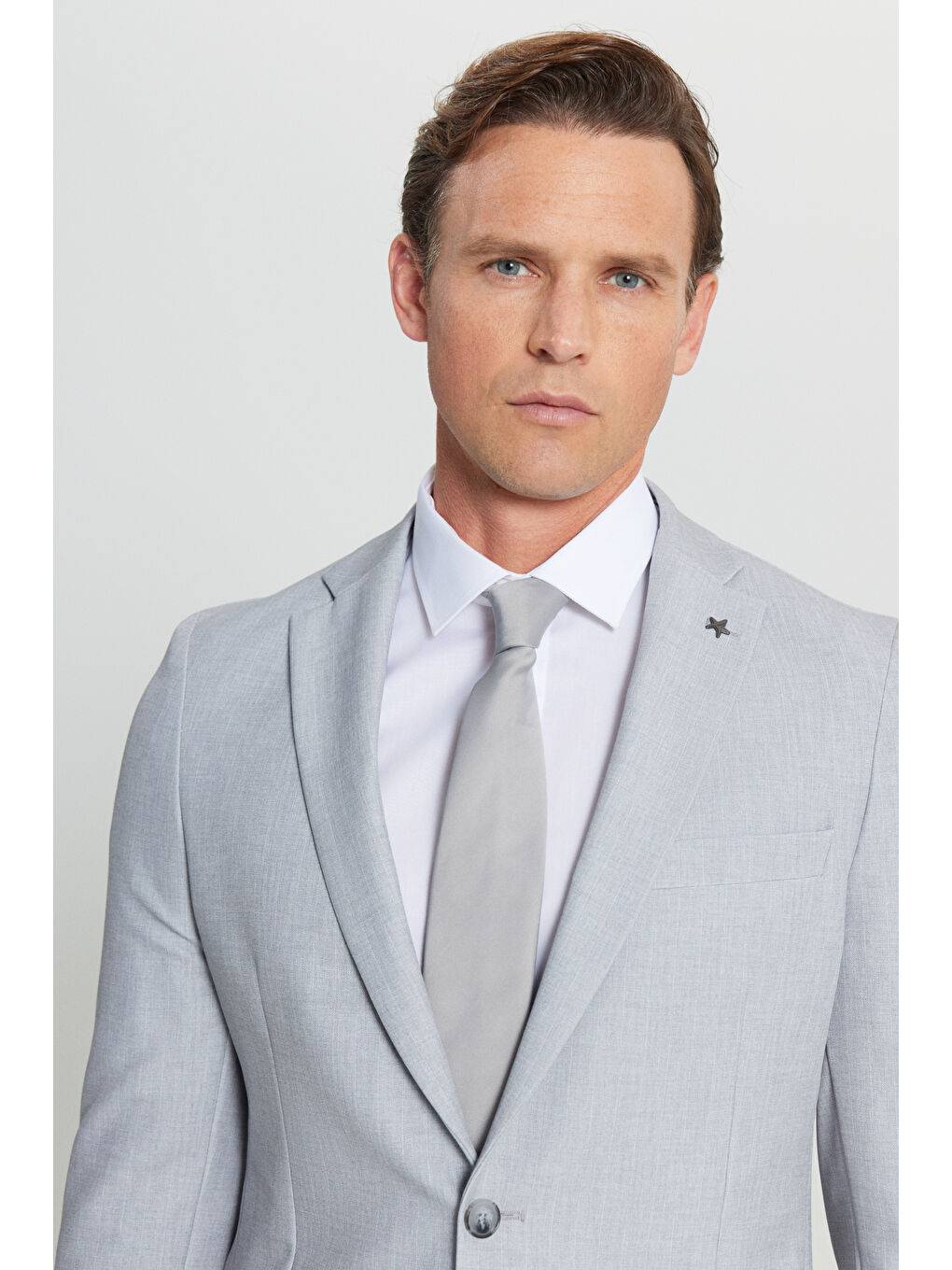 Erkek Gri Taşıma Torbalı Slim Fit Dar Kesim Kırlangıç Yaka Beli Bağlamalı Takım Elbise-4