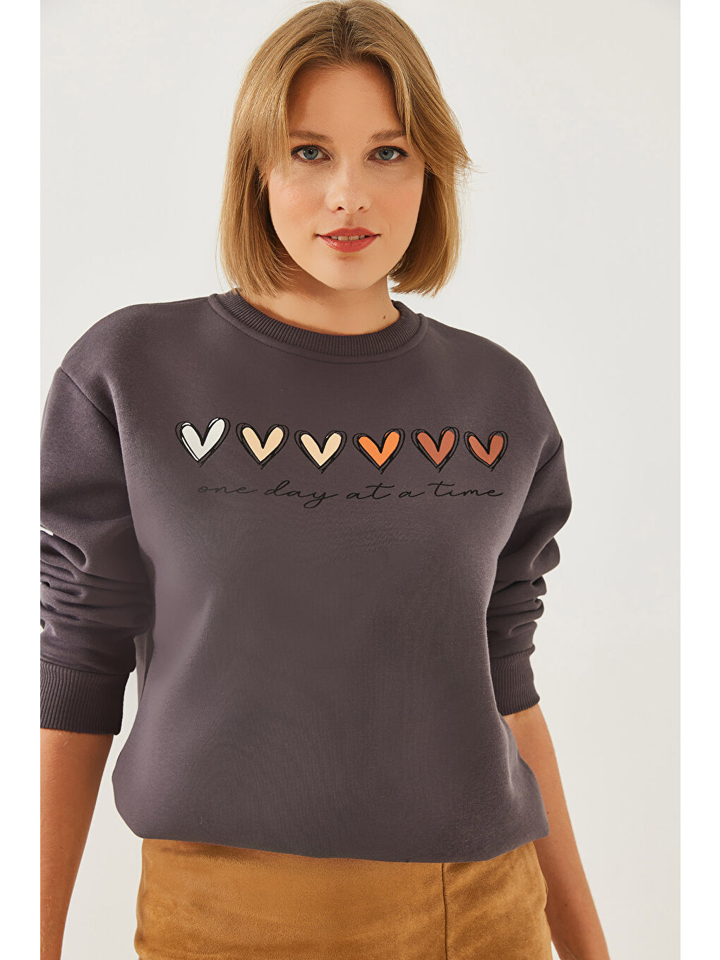 SHADE Gri Kadın Üç İplik Şardonlu Renkli Kalp Baskılı Sweatshirt Mbhs - 4