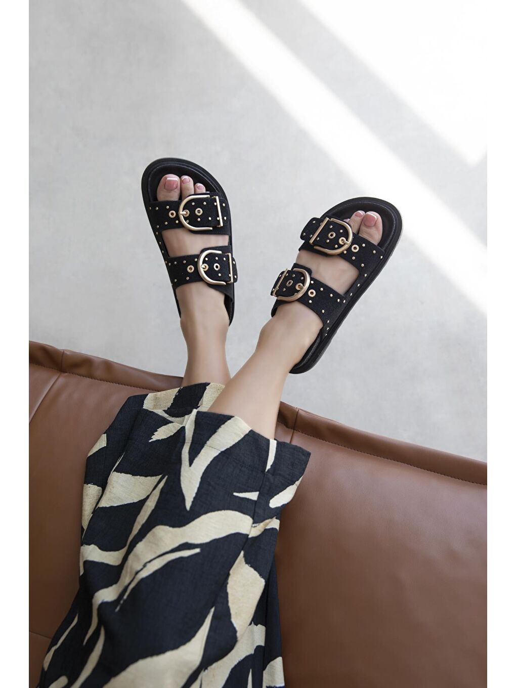 Pella  Kadın  Drop  Detay  Günlük Süet  Konfor Terlik Siyah-2