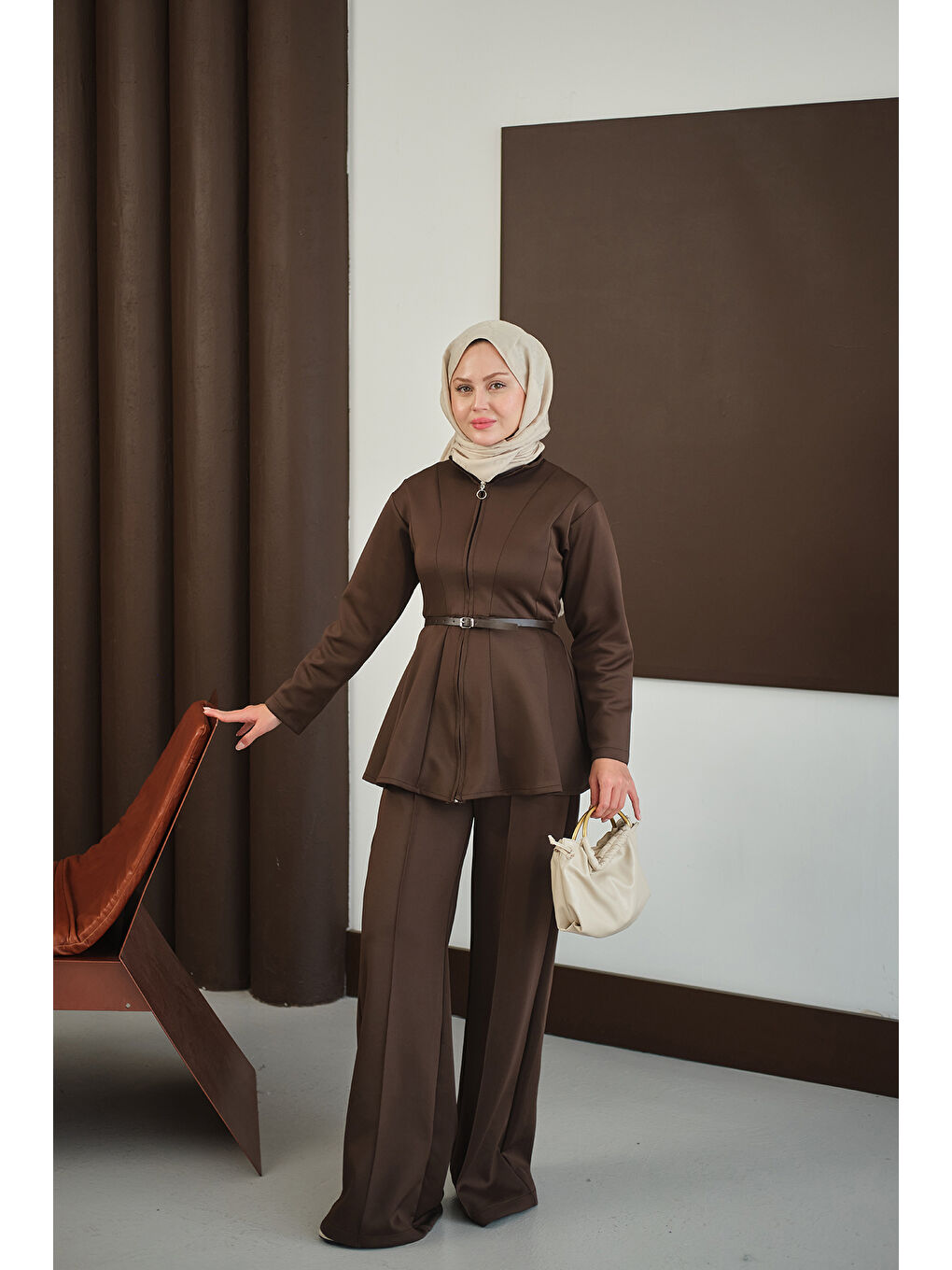 Kadın Fermuarlı Scuba Takım Kahverengi-1