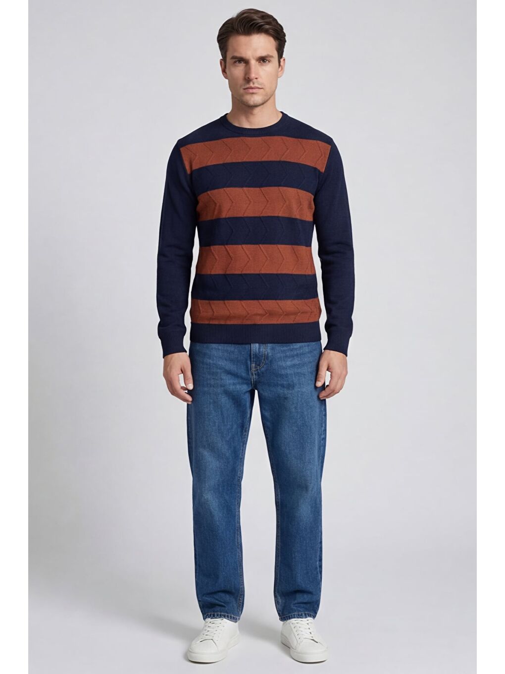 Erkek Lacivert Normal Kesim Regular Fit Yünlü Bisiklet Yaka Minimal Triko Kazak-4