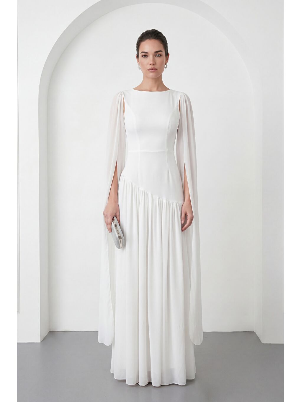 Kadın Beyaz Kolları Pelerinli Şifon Uzun Abiye Elbise-1