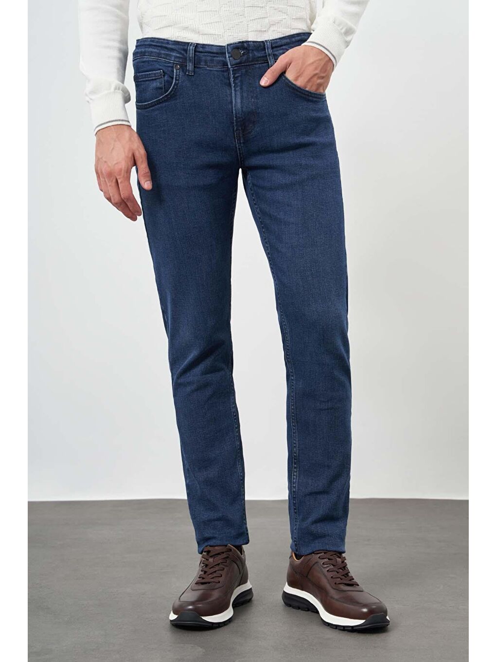 Lacivert Düz Gabardin Pamuklu 5 Cep Slim Fit Casual Denim Pantolon 1023245155-1