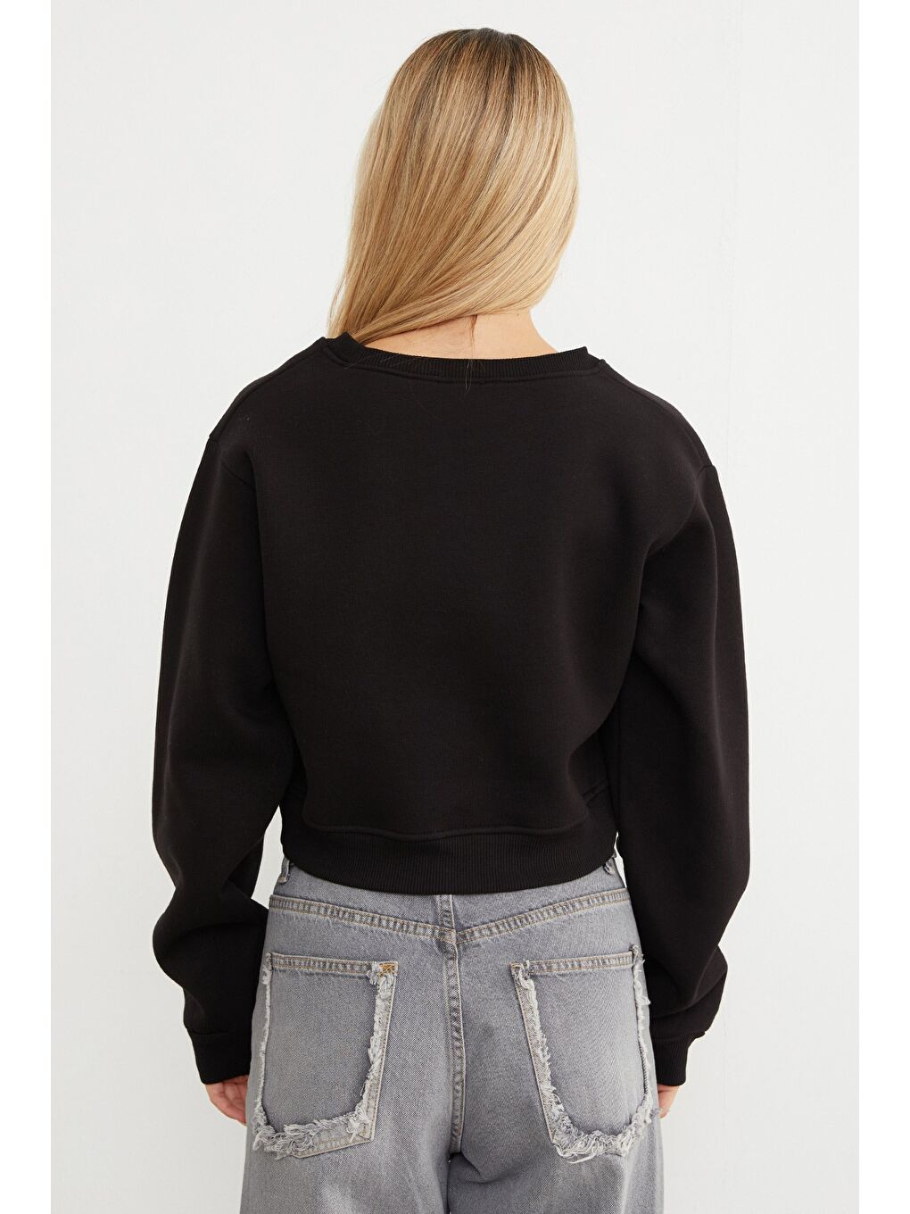 Siyah 3 İplik California Yazı Baskılı Crop Sweatshirt-4