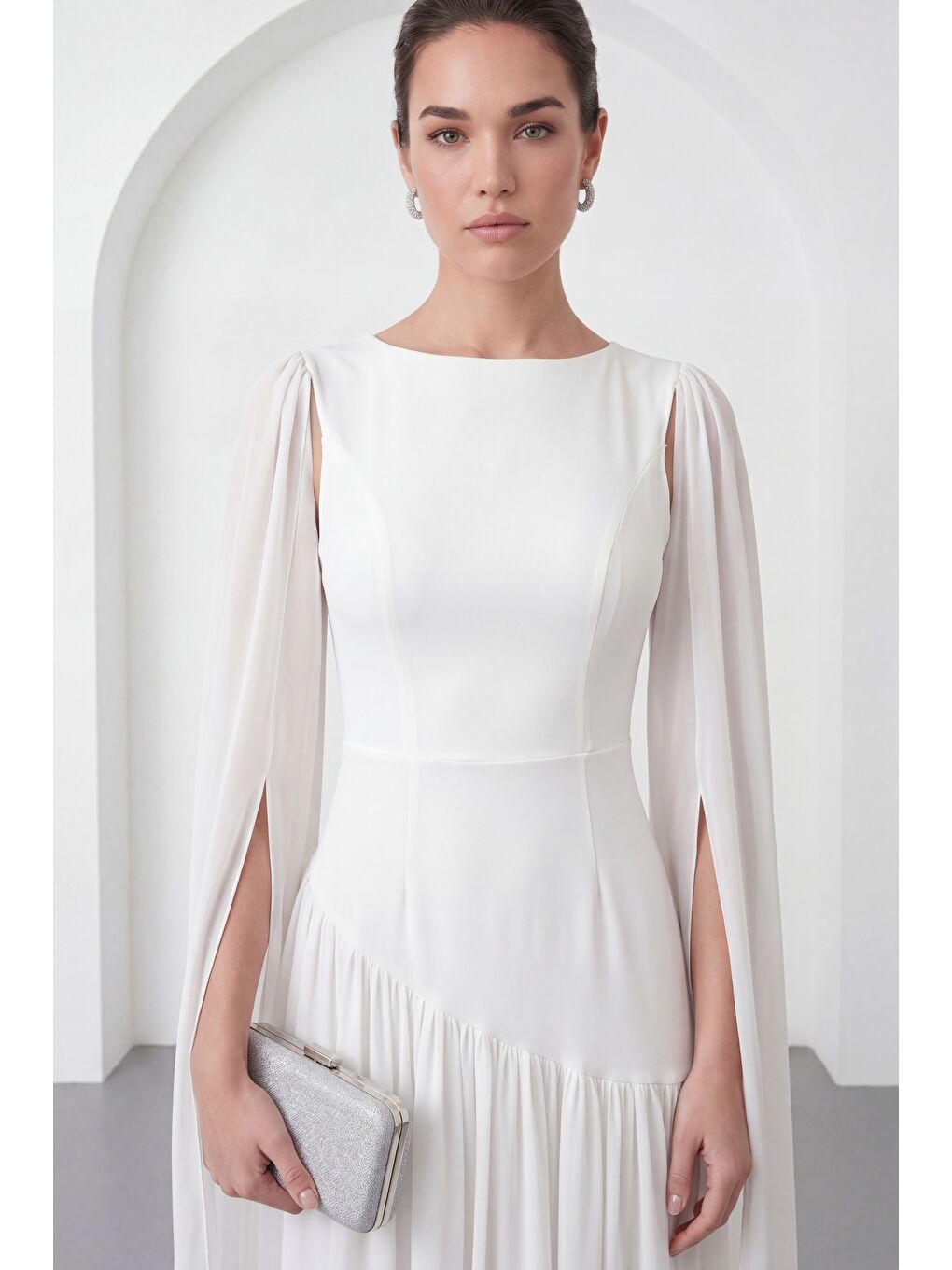 Kadın Beyaz Kolları Pelerinli Şifon Uzun Abiye Elbise-3