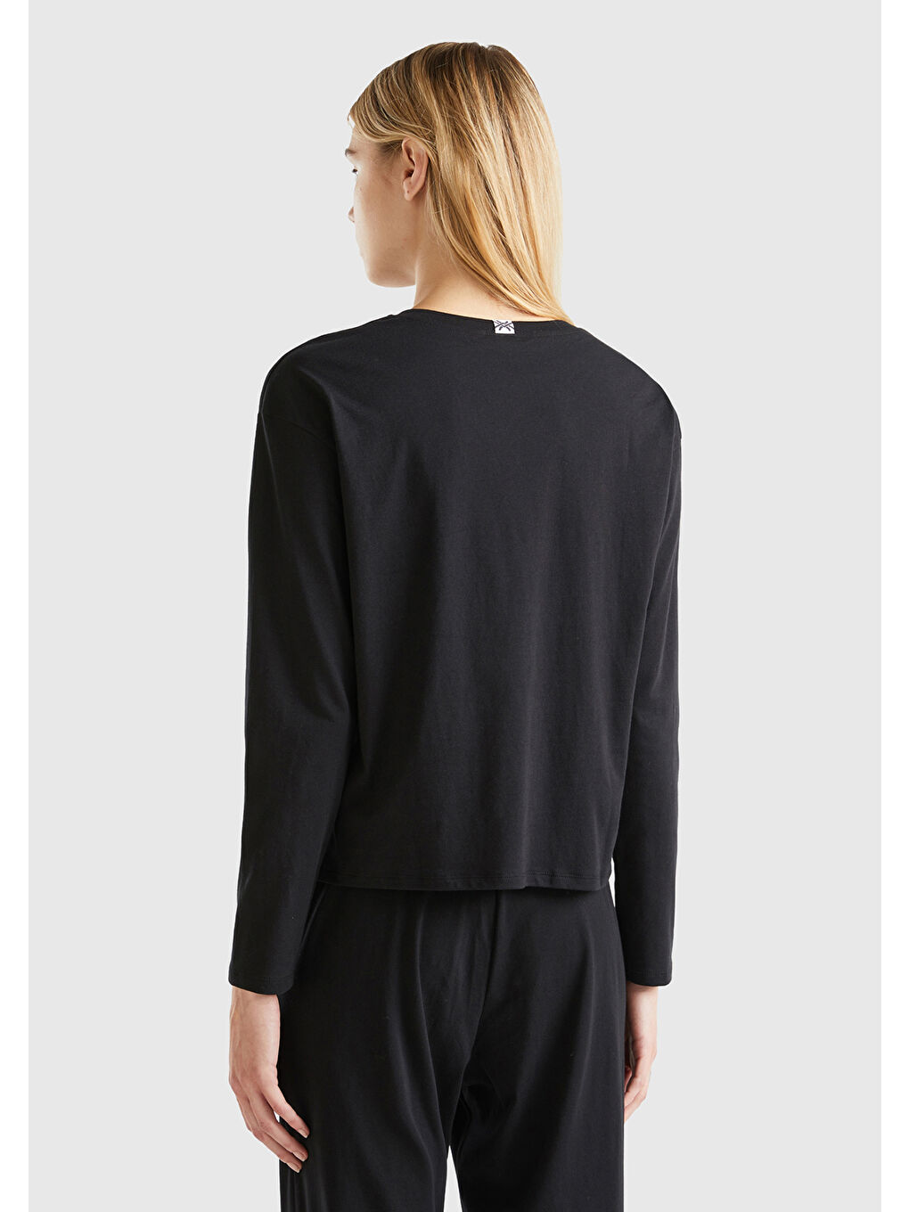 Kadın Siyah Slogan Baskılı Sweatshirt-1