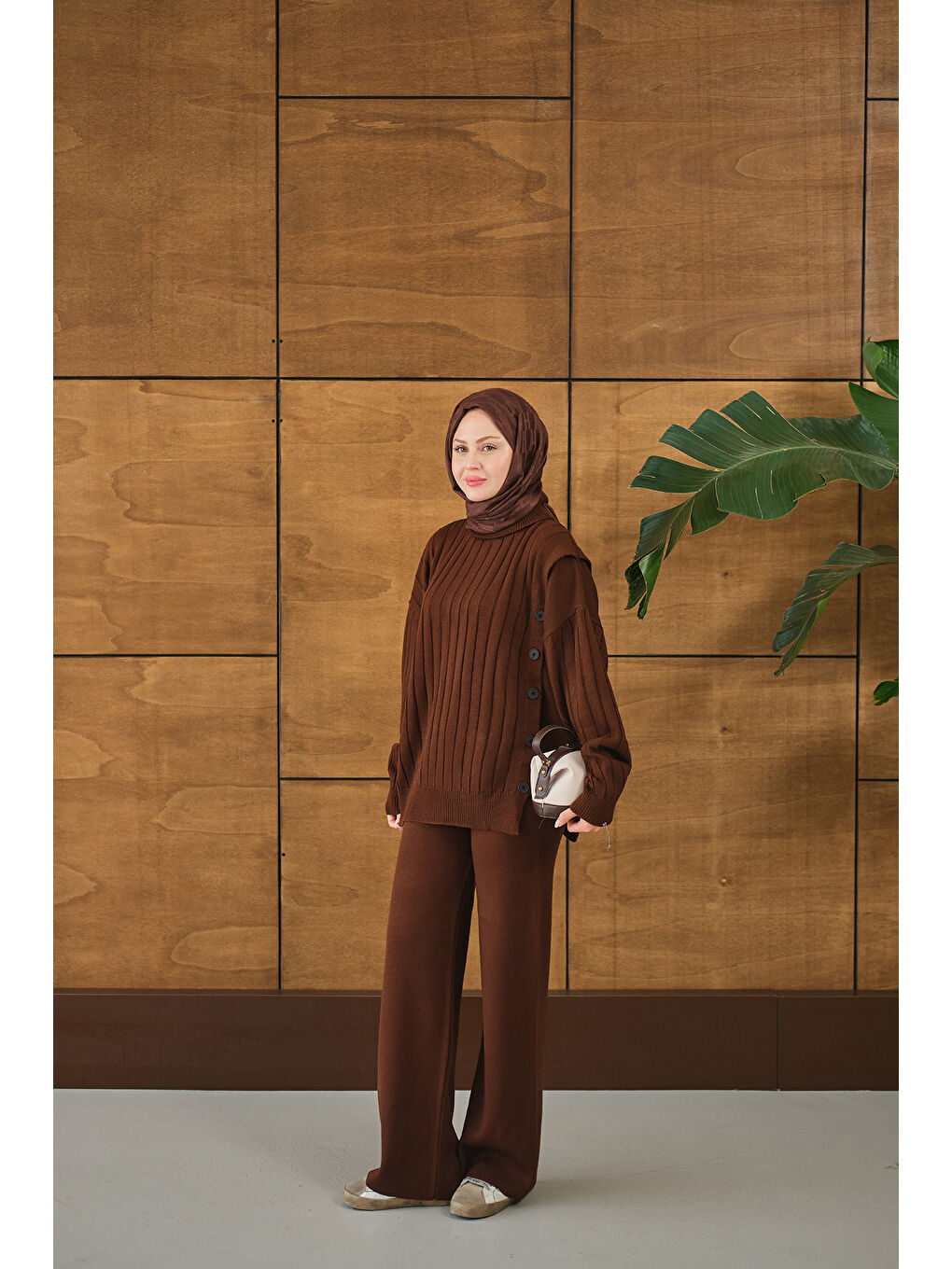 Kadın Düğmeli Triko Takım Kahverengi-1