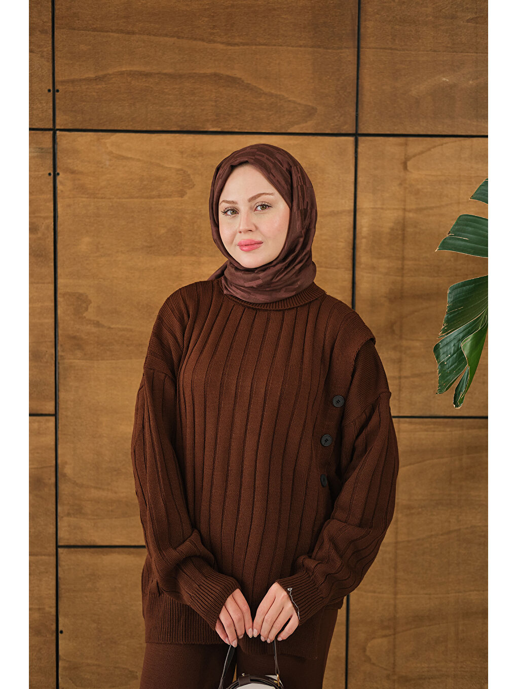 Kadın Düğmeli Triko Takım Kahverengi-4