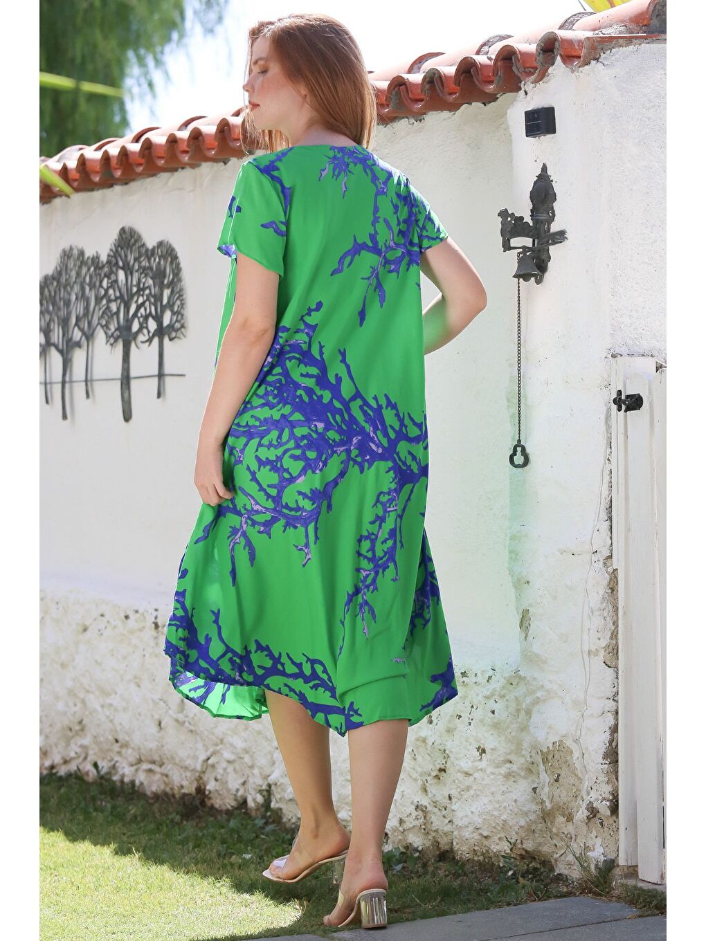 Yeşil V Yaka Kısa Kol Desenli Casual Viskon Dokuma Elbise 120 65-1