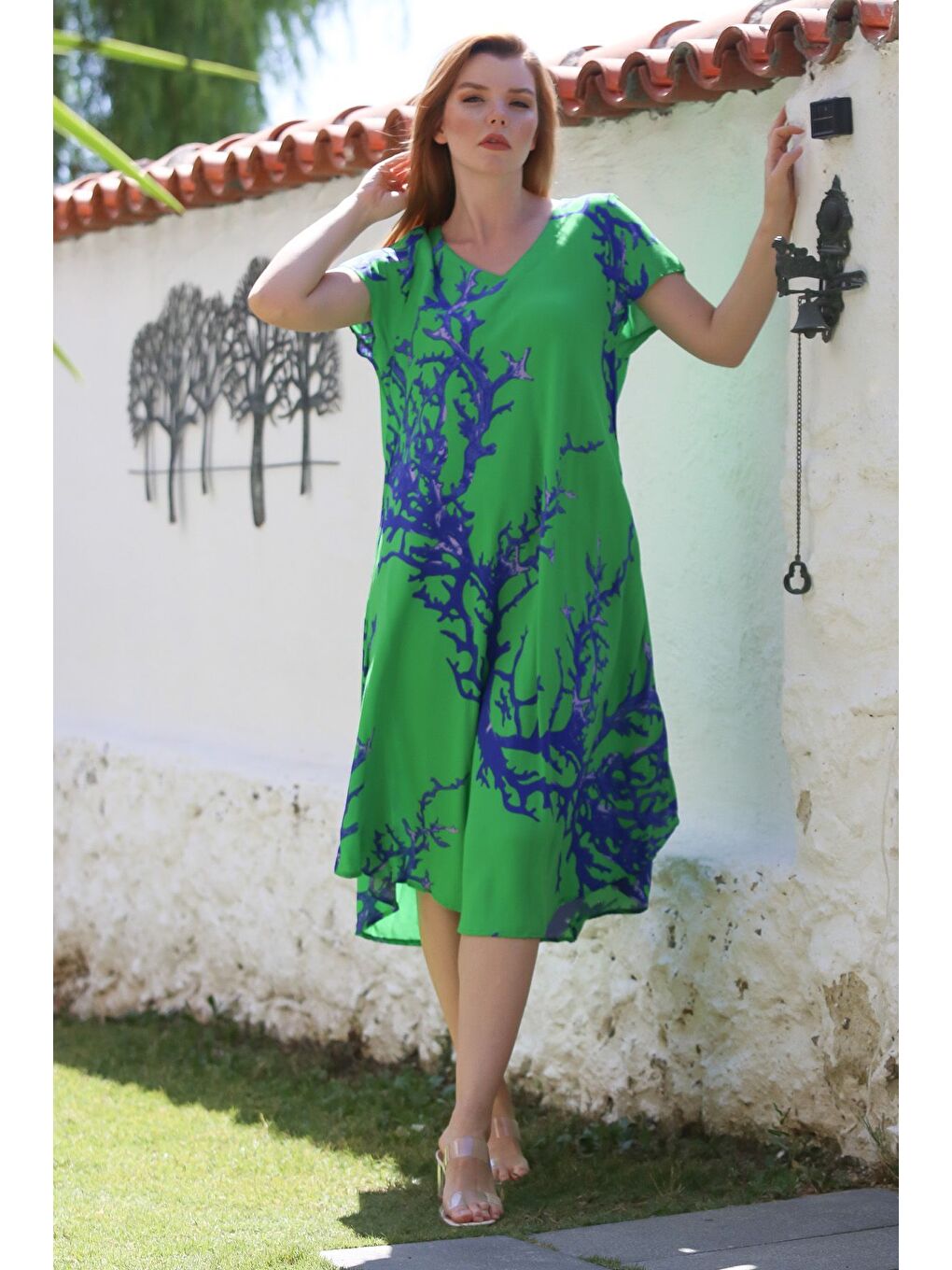 Yeşil V Yaka Kısa Kol Desenli Casual Viskon Dokuma Elbise 120 65-3